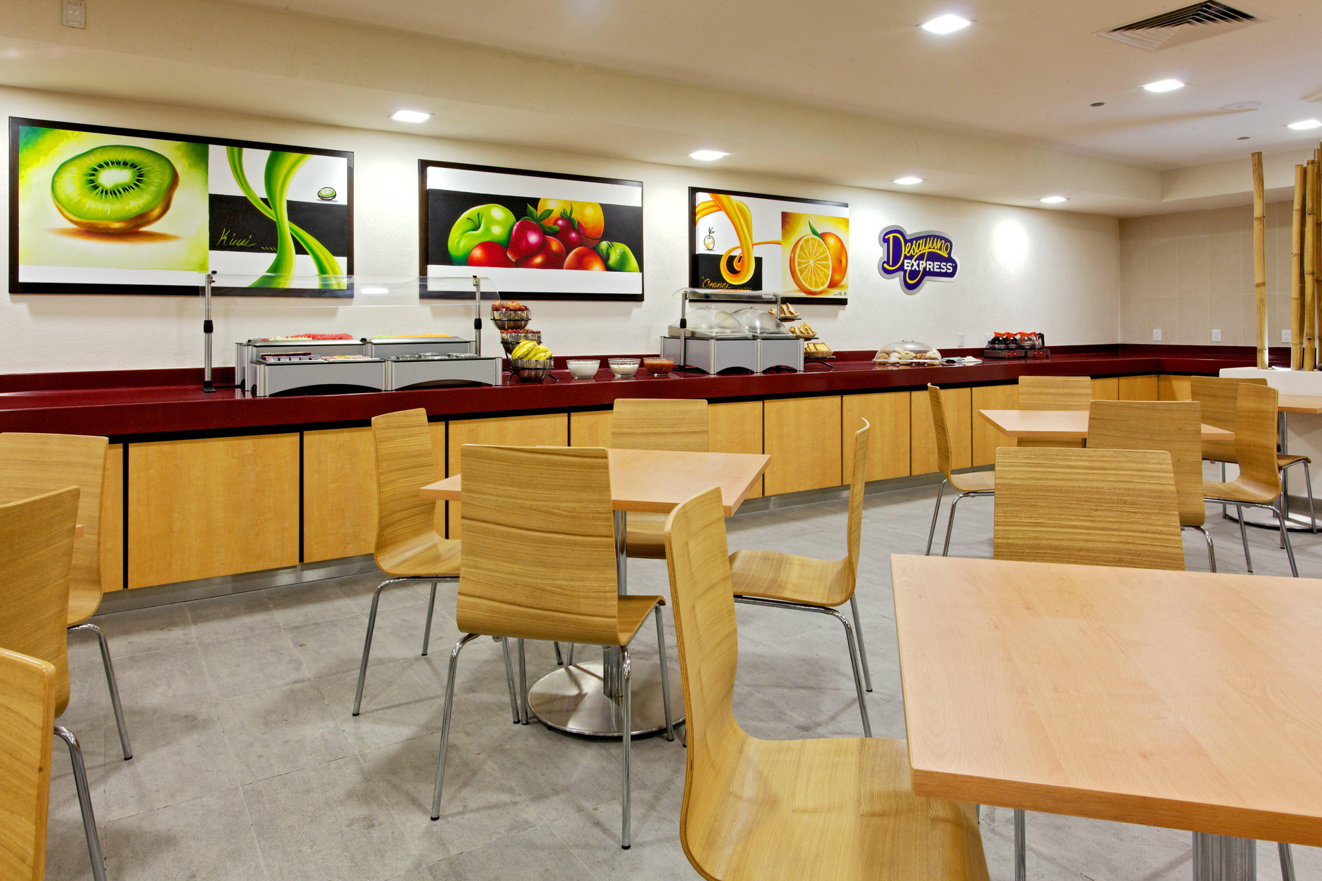 Restaurant Holiday Inn Express Guadalajara Expo by IHG