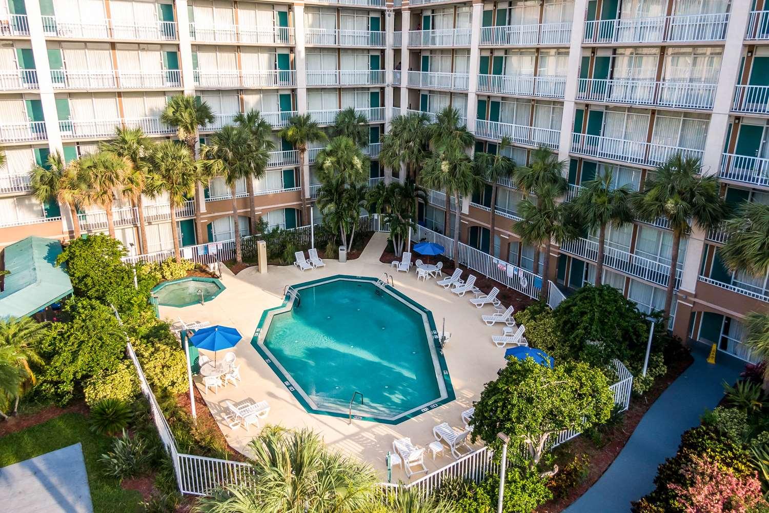 Quality Suites Near Orange County Convention Cente en Orlando area