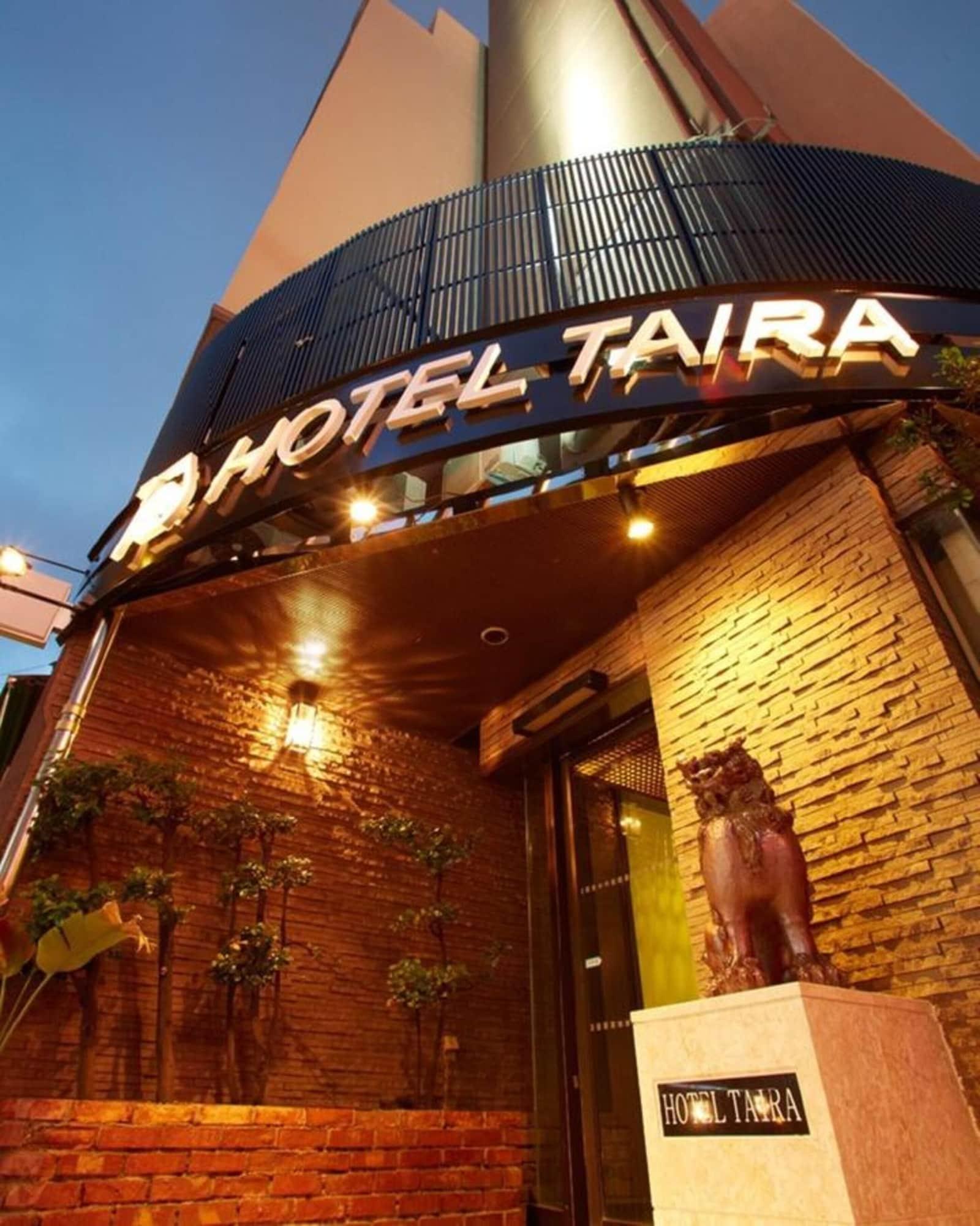 Vista Exterior Hotel Taira