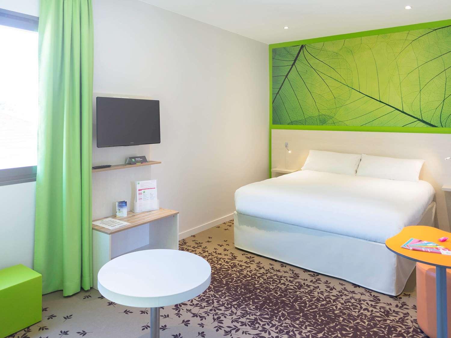 Vista Exterior ibis Styles Villeneuve sur Lot