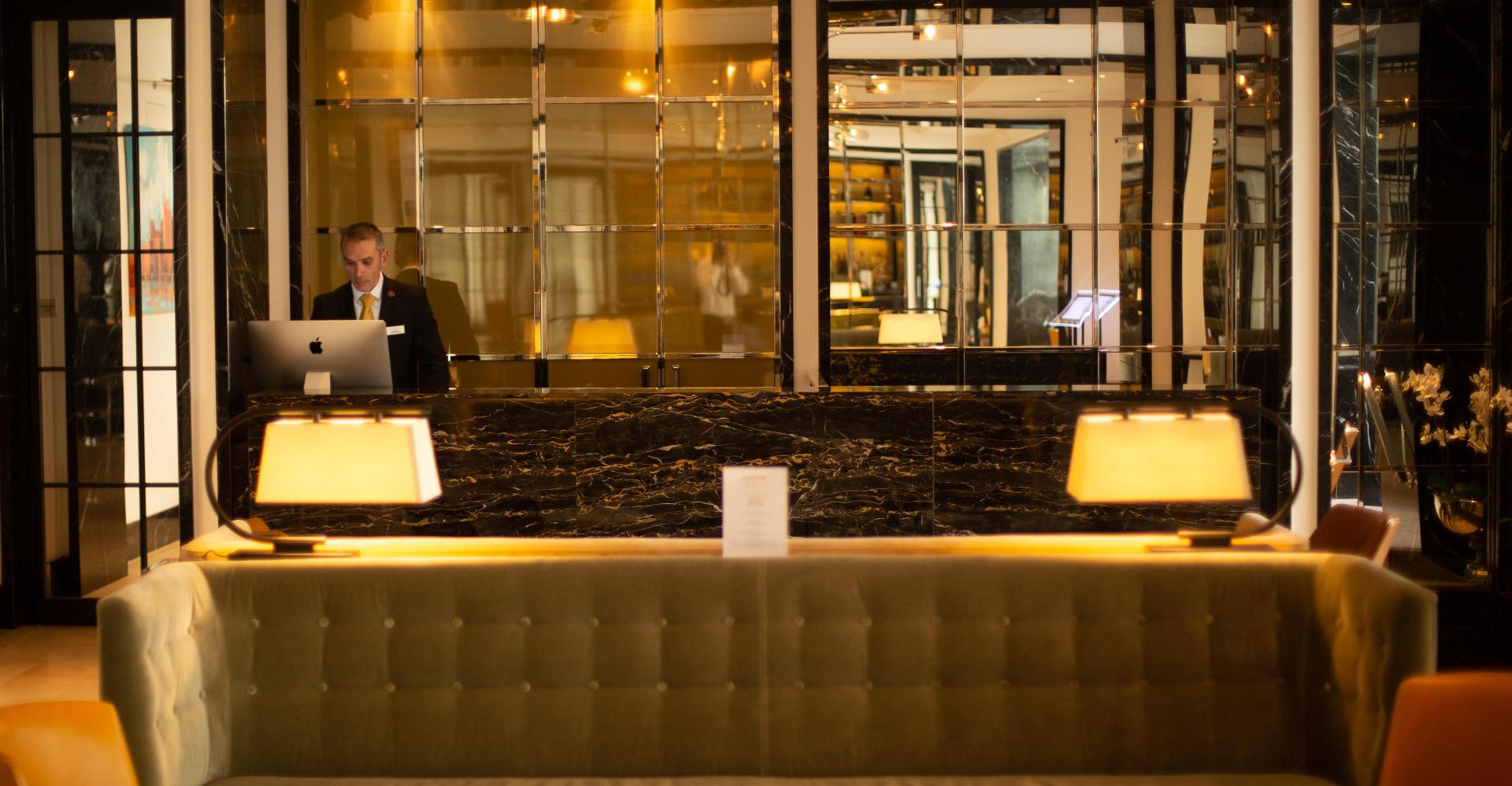 Vista Lobby Blakemore Hyde Park