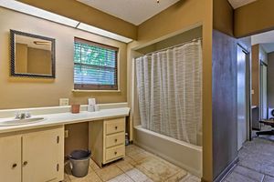 Alquiler Vacacional - Mountain-view Maggie Valley House w/ Spacious Deck
