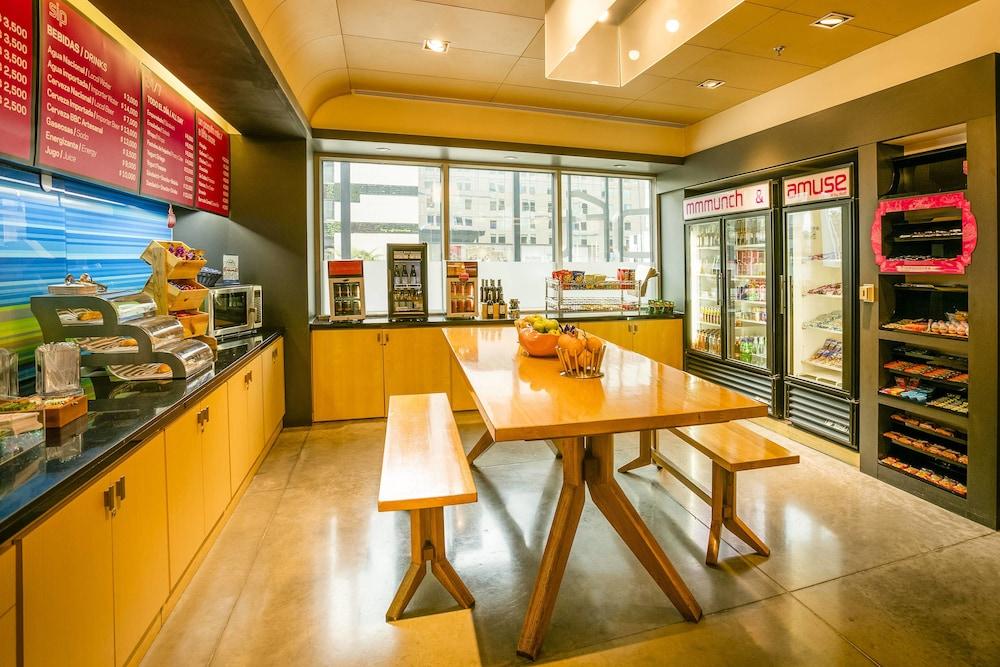 Hotel Aloft Bogot? Airport