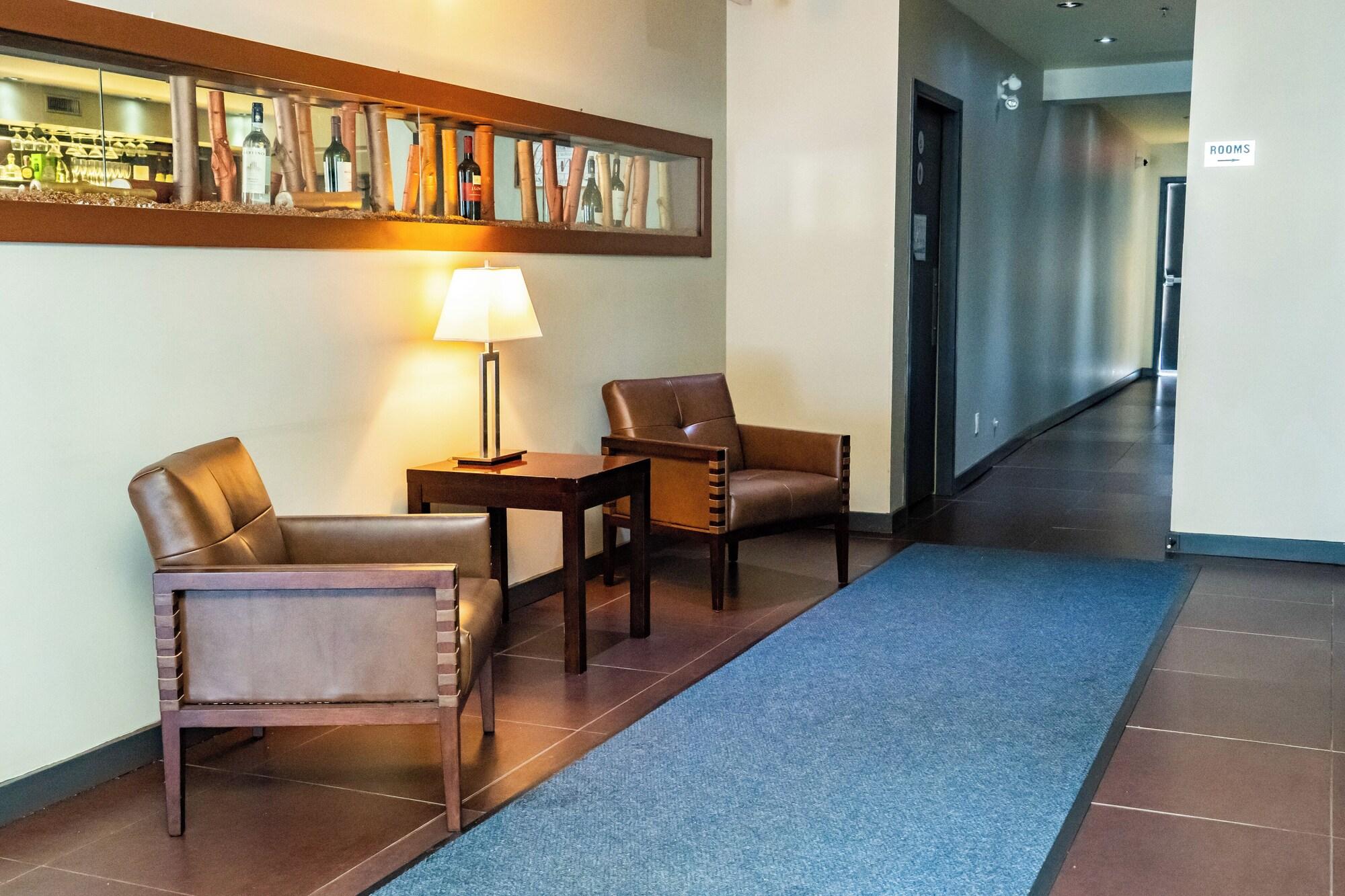 Vista Lobby SKKY Hotel