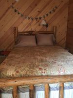 Alquiler Vacacional - Beautiful Apple Valley Cabin in Sonora on 3.5 Acres walk to Indigeny Ciderworks