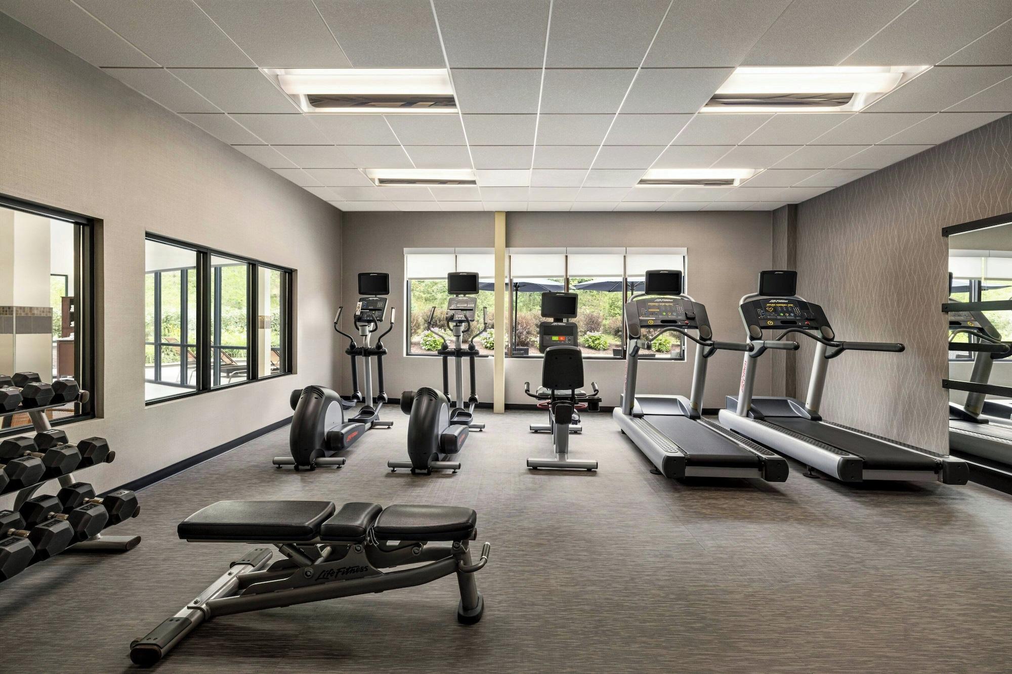 Gimnasio Courtyard by Marriott Wilkes-Barre Arena