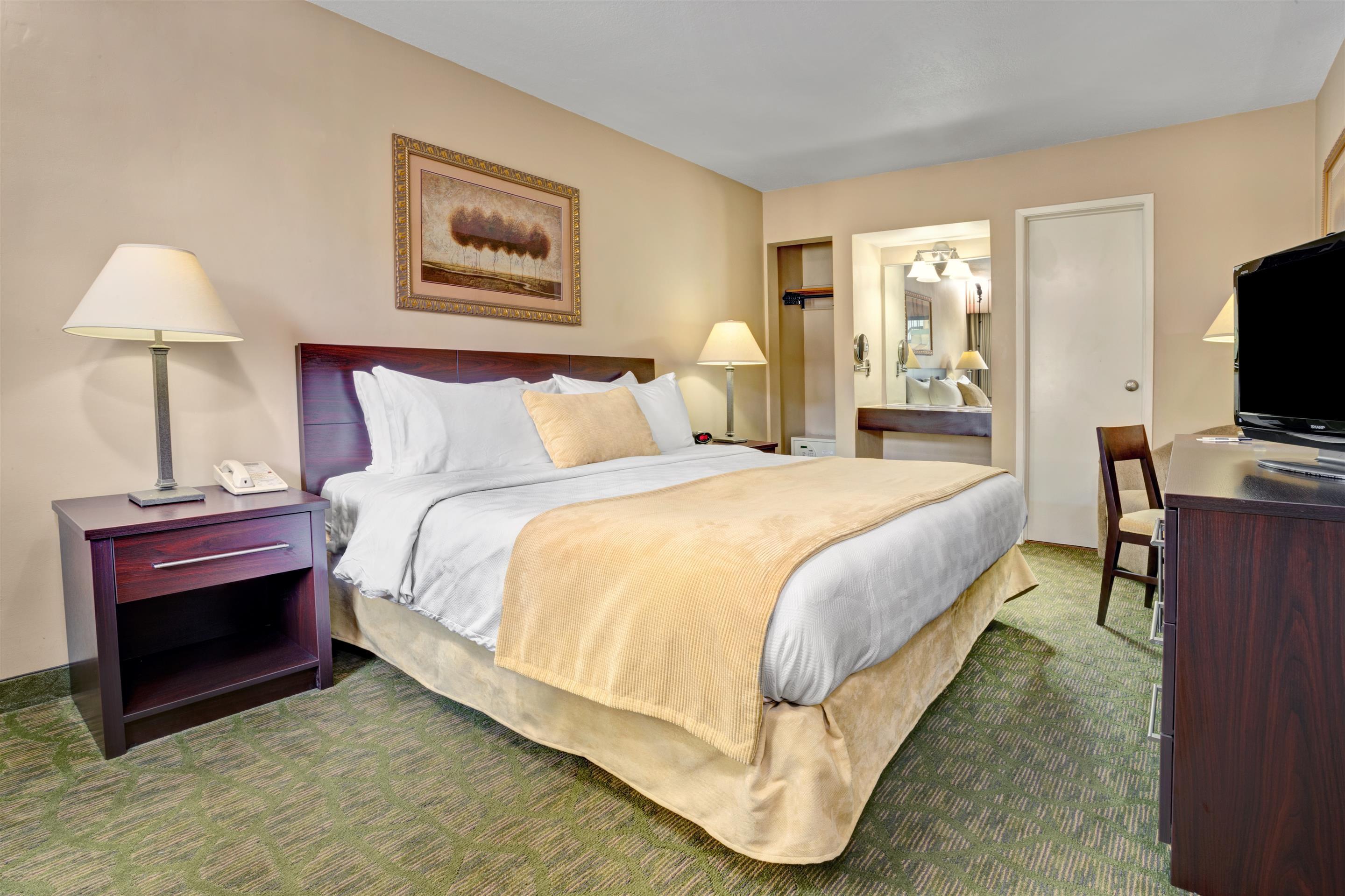 Guest room Travelodge by Wyndham Presidio San Francisco