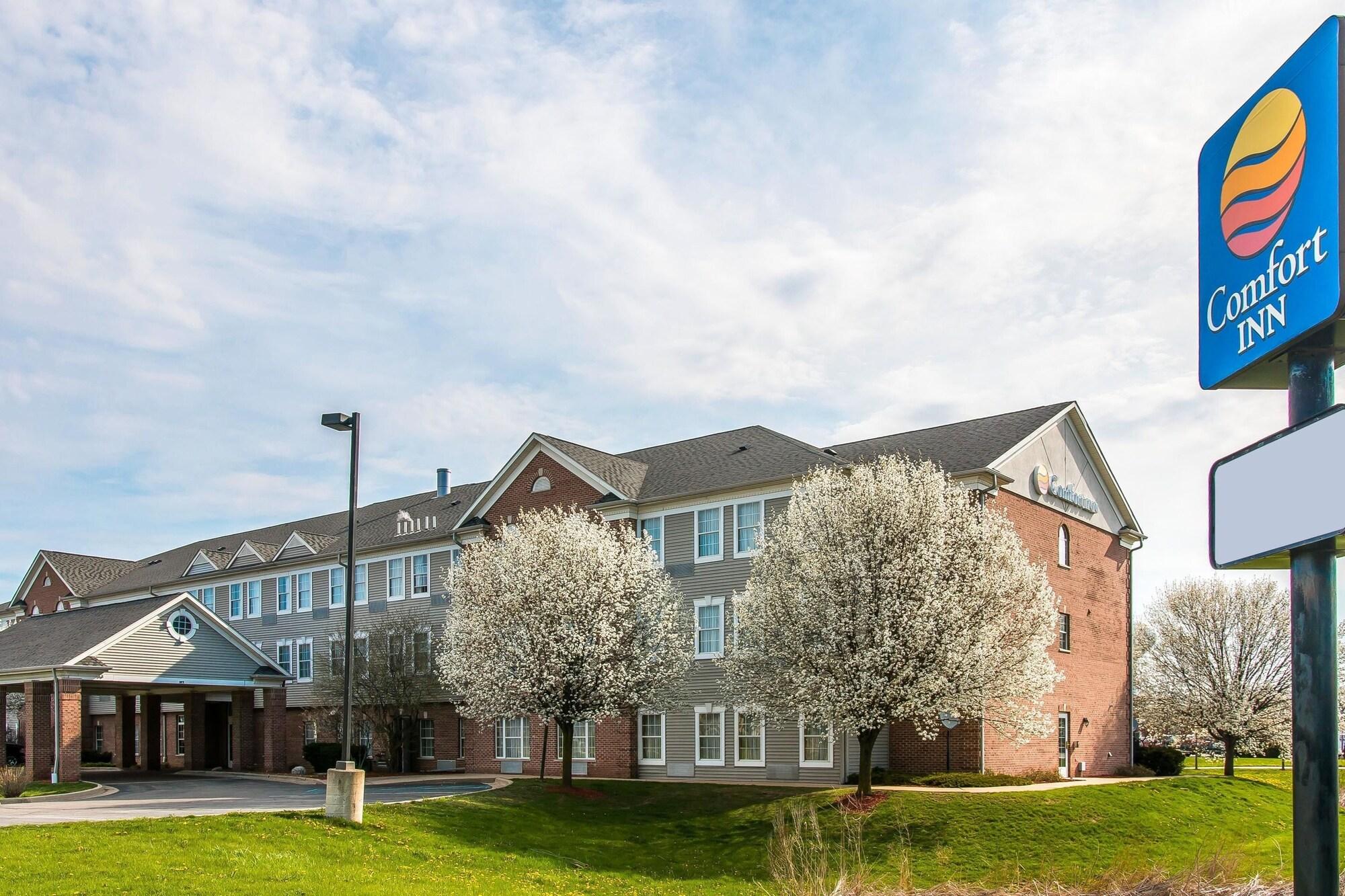 Vista Exterior Comfort Inn Chelsea