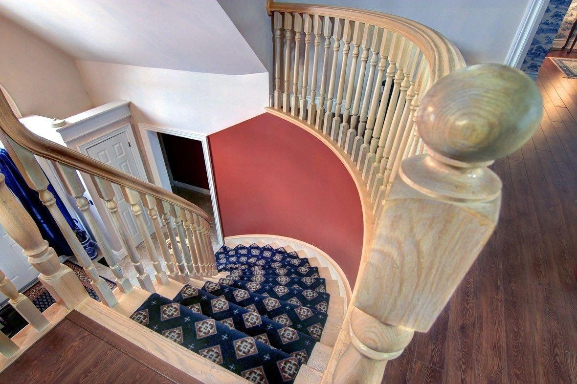 Varios Cobblestone Bed and Breakfast