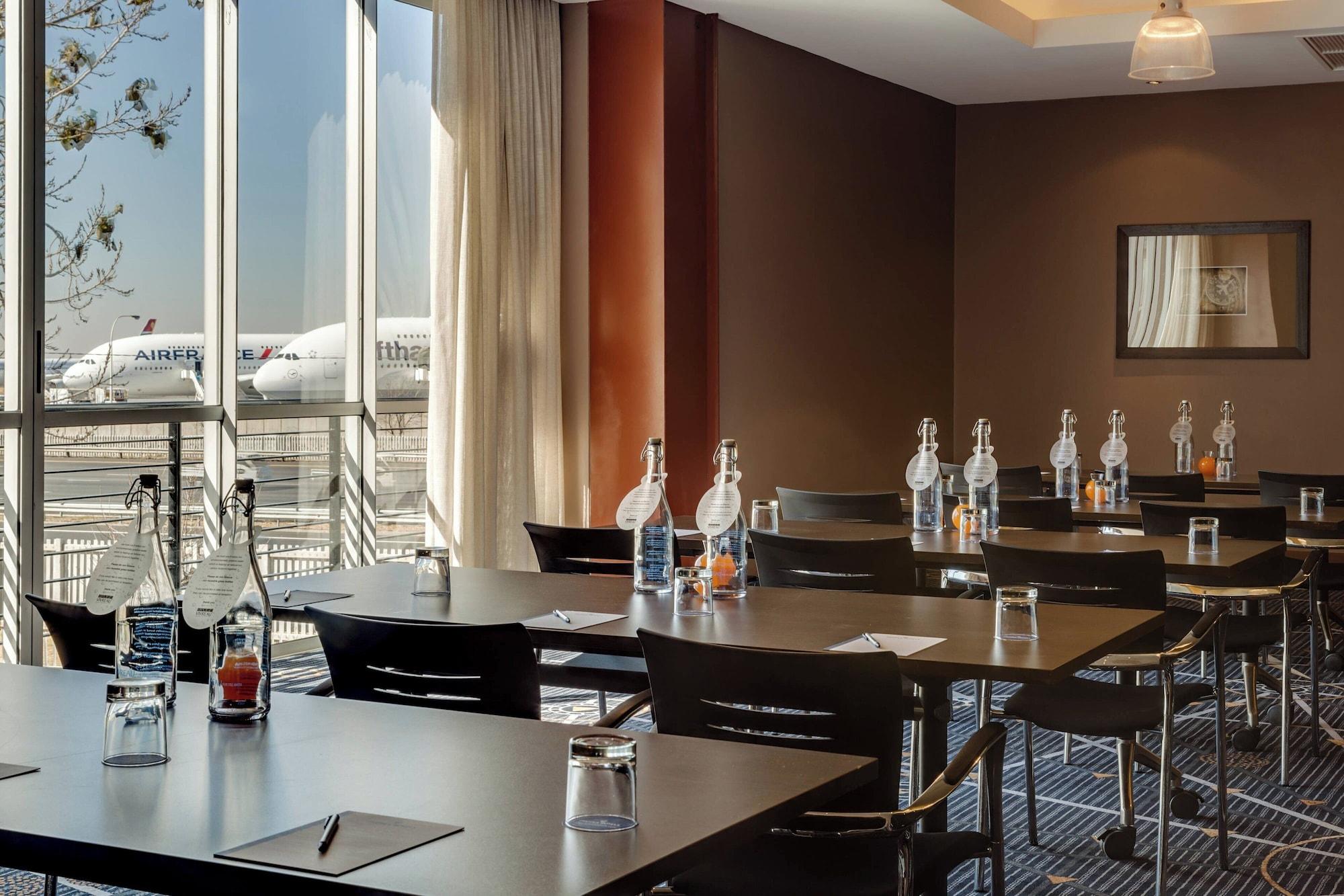 Sala de Reuniones Protea Hotel by Marriott O.R. Tambo Airport