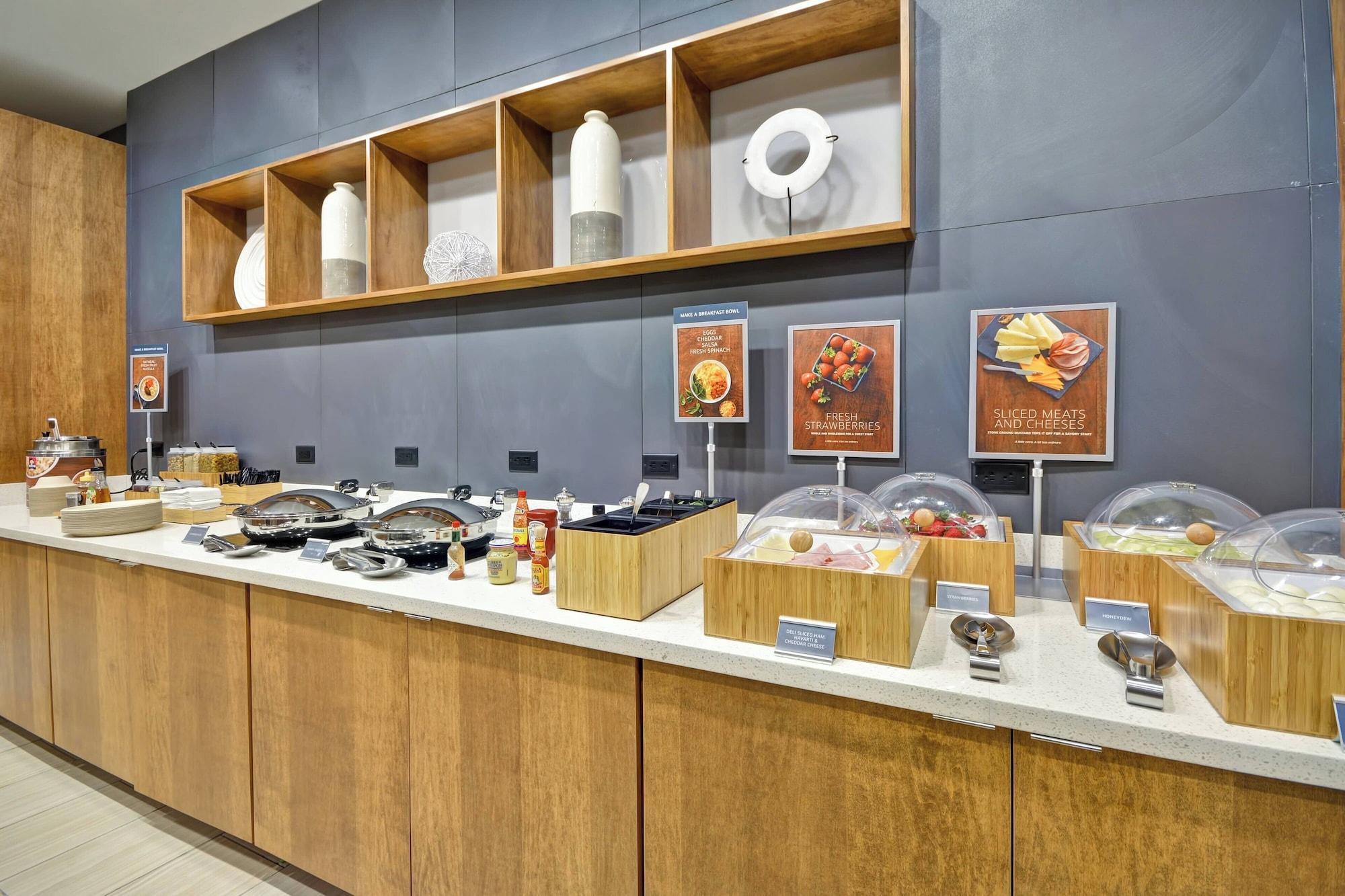 Restaurant SpringHill Suites by Marriott Cincinnati Blue Ash
