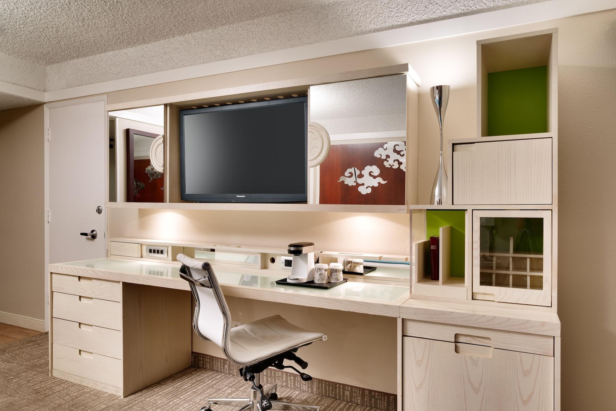 Habitación Atrium Hotel at Orange County Airport