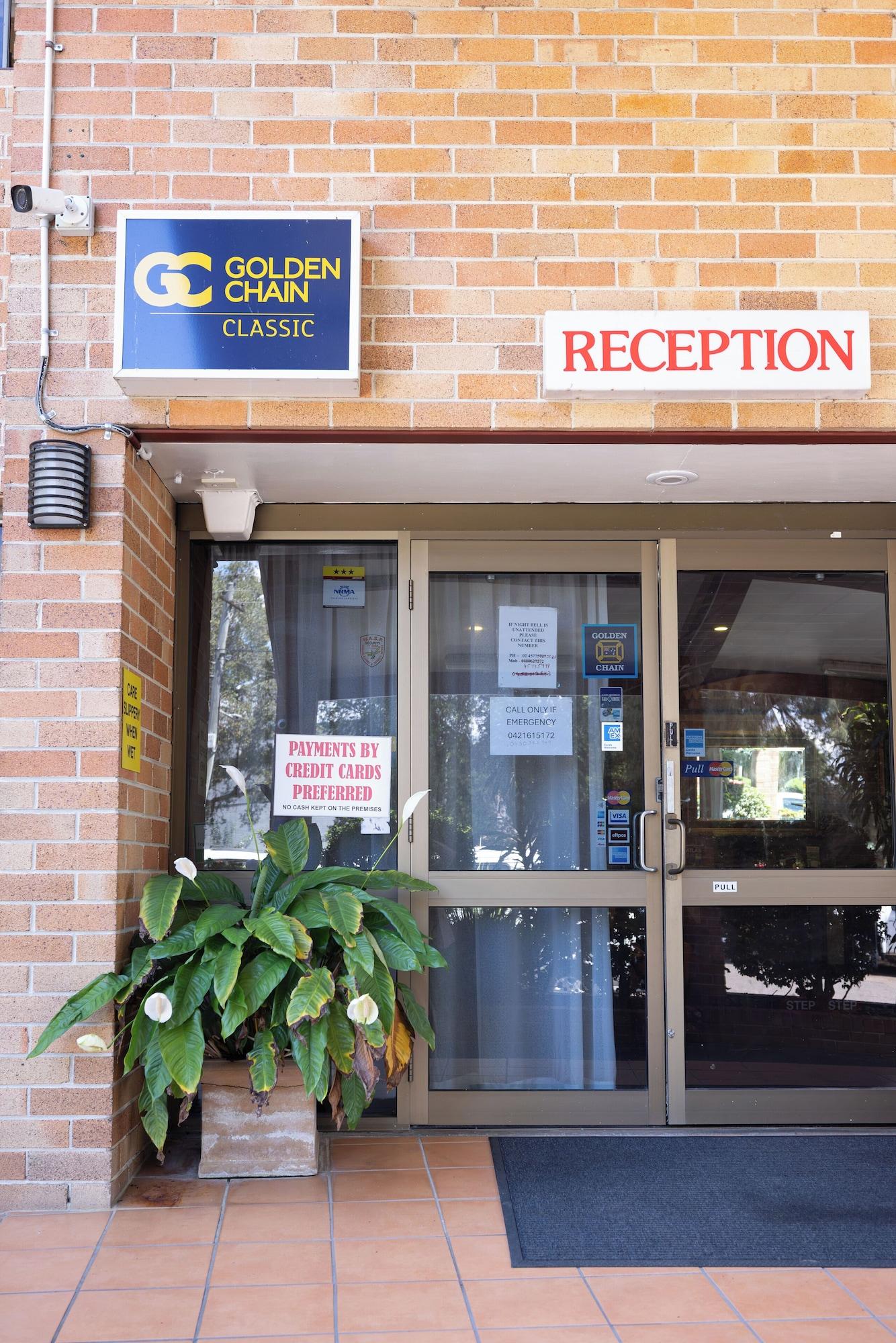 Vista Lobby Windsor Riverview Inn