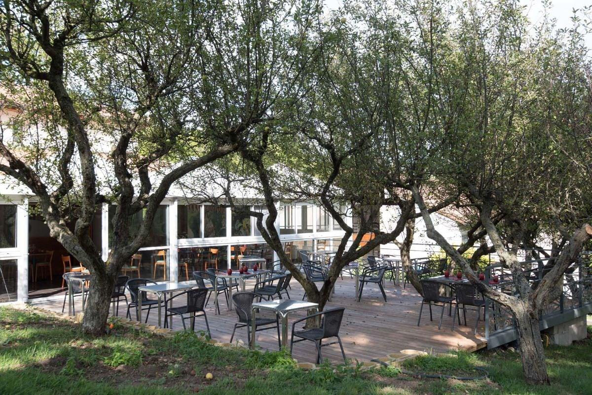 Varios Hôtel-Restaurant l'Artière