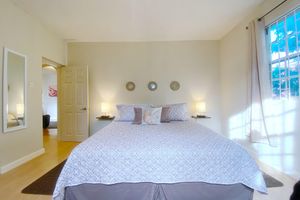 Paquete - Large 1 Bed + FREE amenities + Close to everything