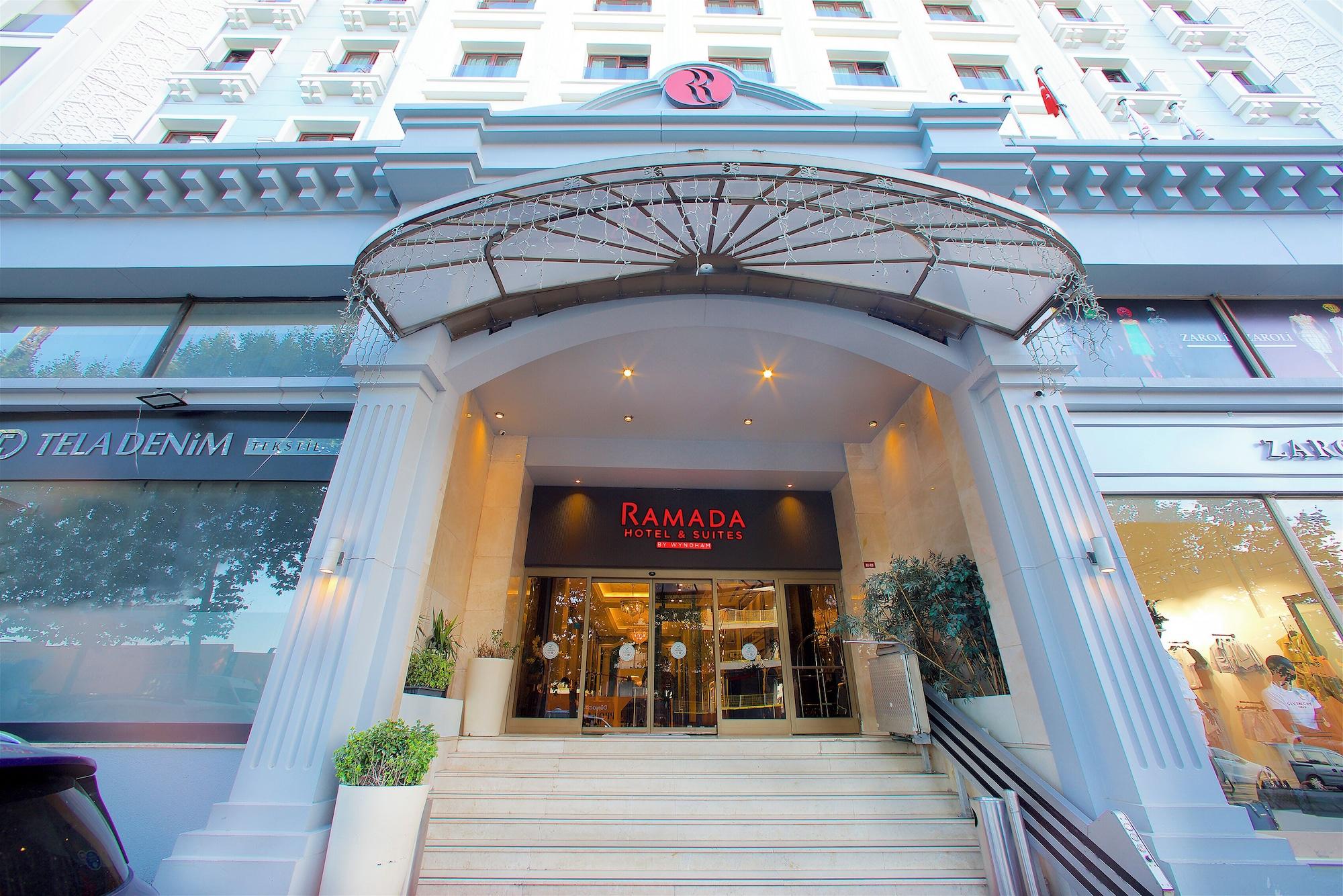 Vista Exterior Ramada by Wyndham Istanbul Merter