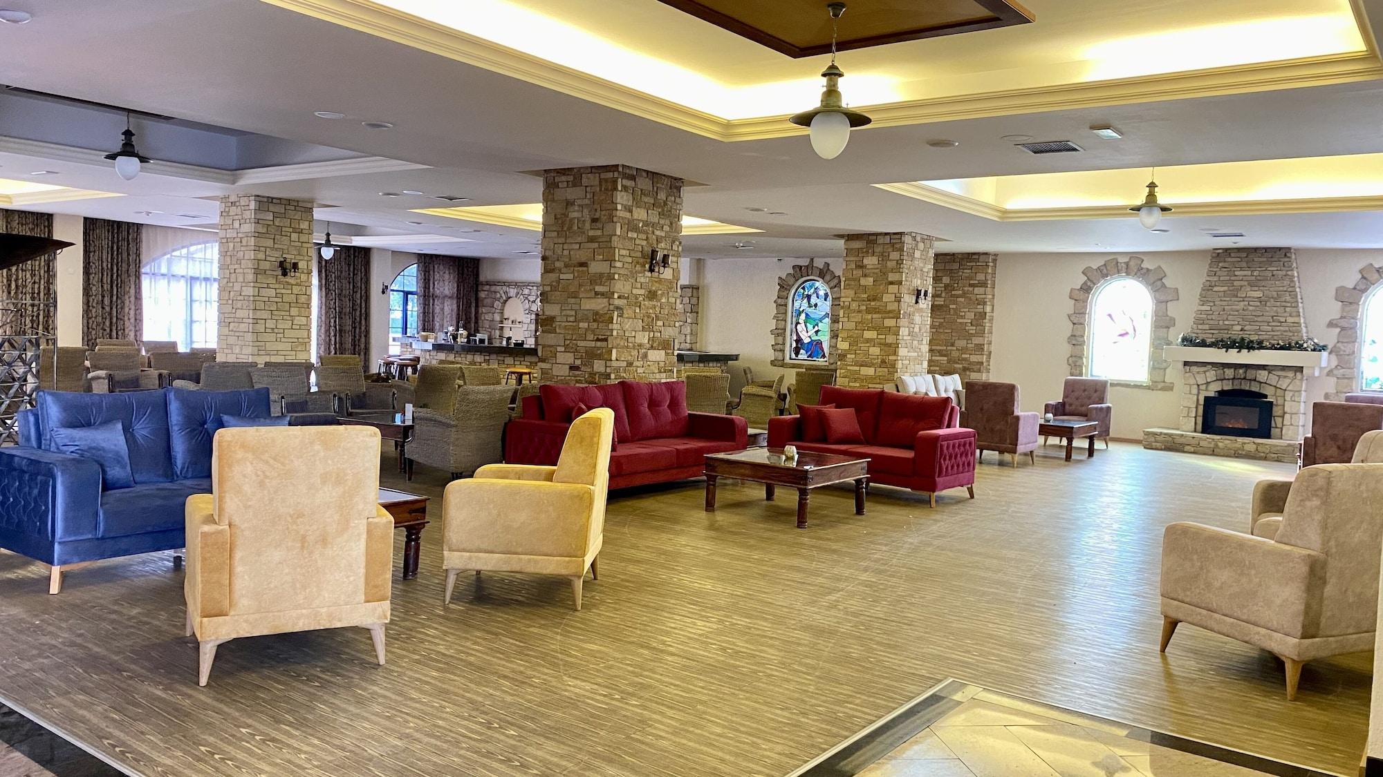 Vista Lobby Navarria Hotel