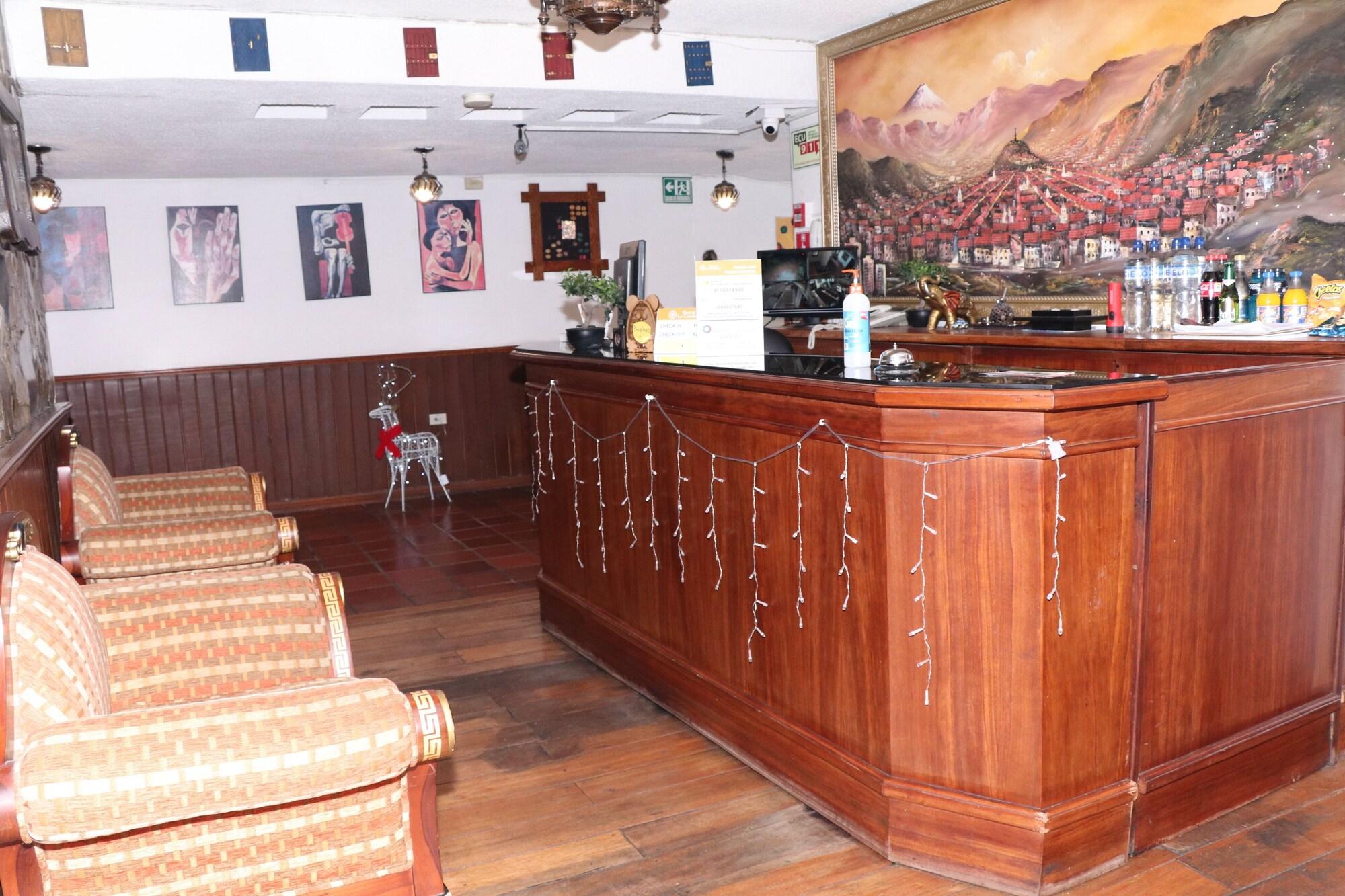 Vista Lobby Hostal La Catolica