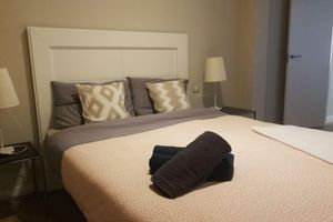 Alquiler Vacacional - Cozy apartment in Triangle of Art Madrid / 1B Derecha