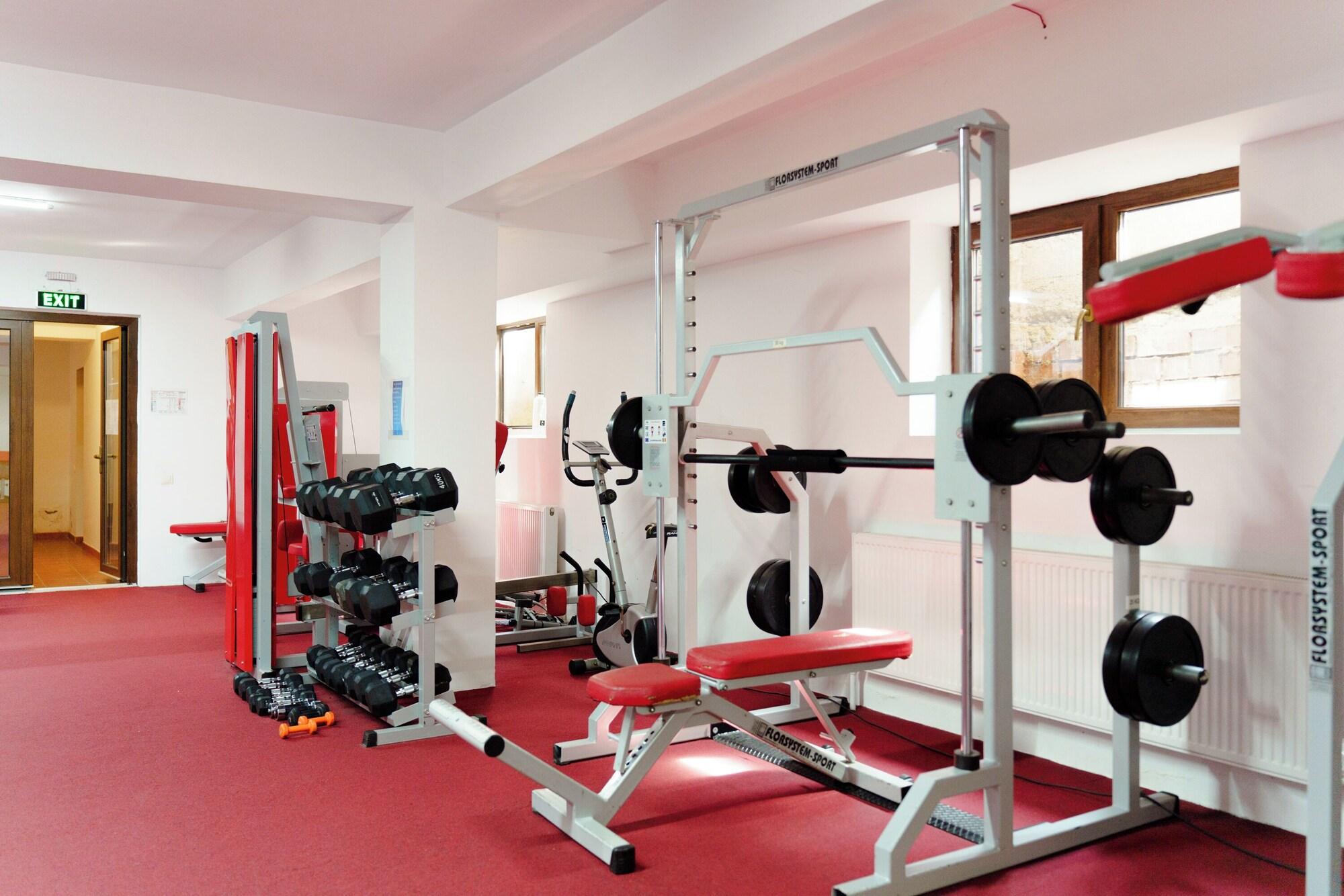 Gimnasio Complex Turistic Max International