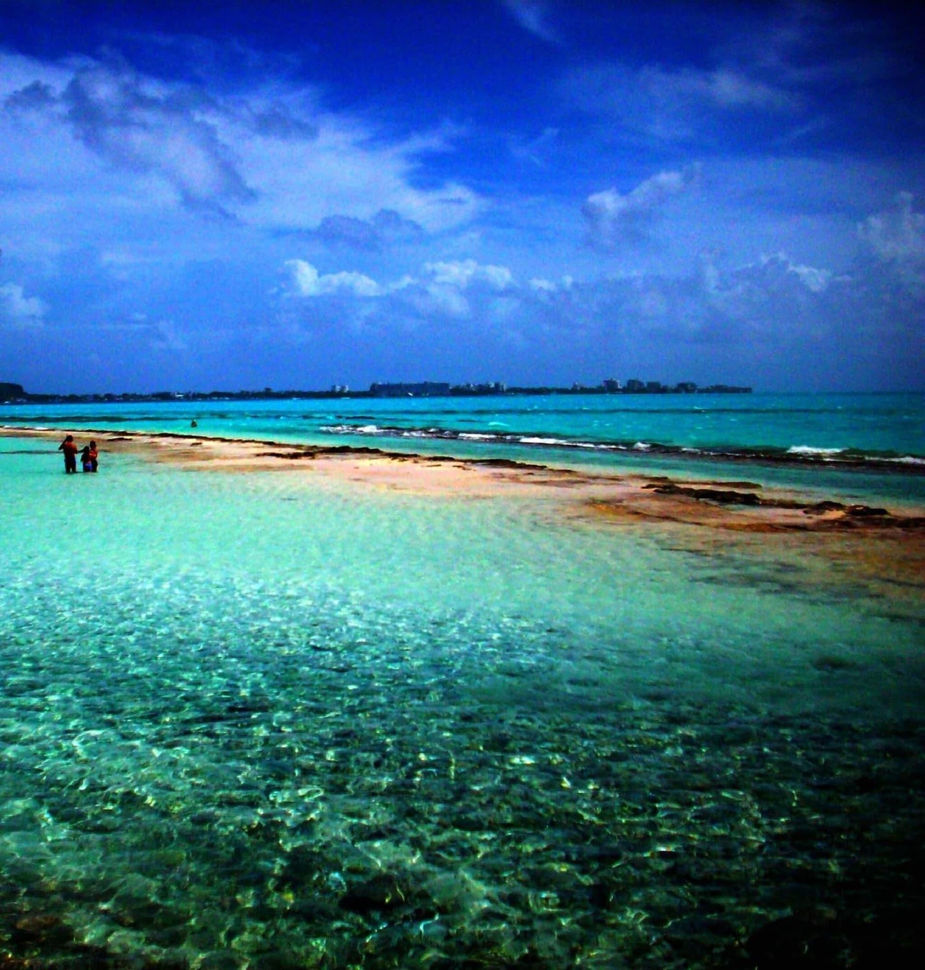 Playa Hostal Mom Mariela