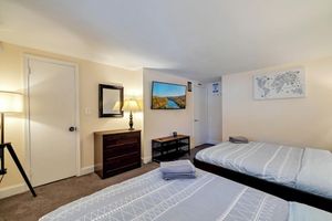 Alquiler Vacacional - NEW & Modern townhouse, Pool, Camelback Ski Area