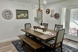 Alquiler Vacacional - R&M Red Roof Cabin - family friendly, fishing, FUN