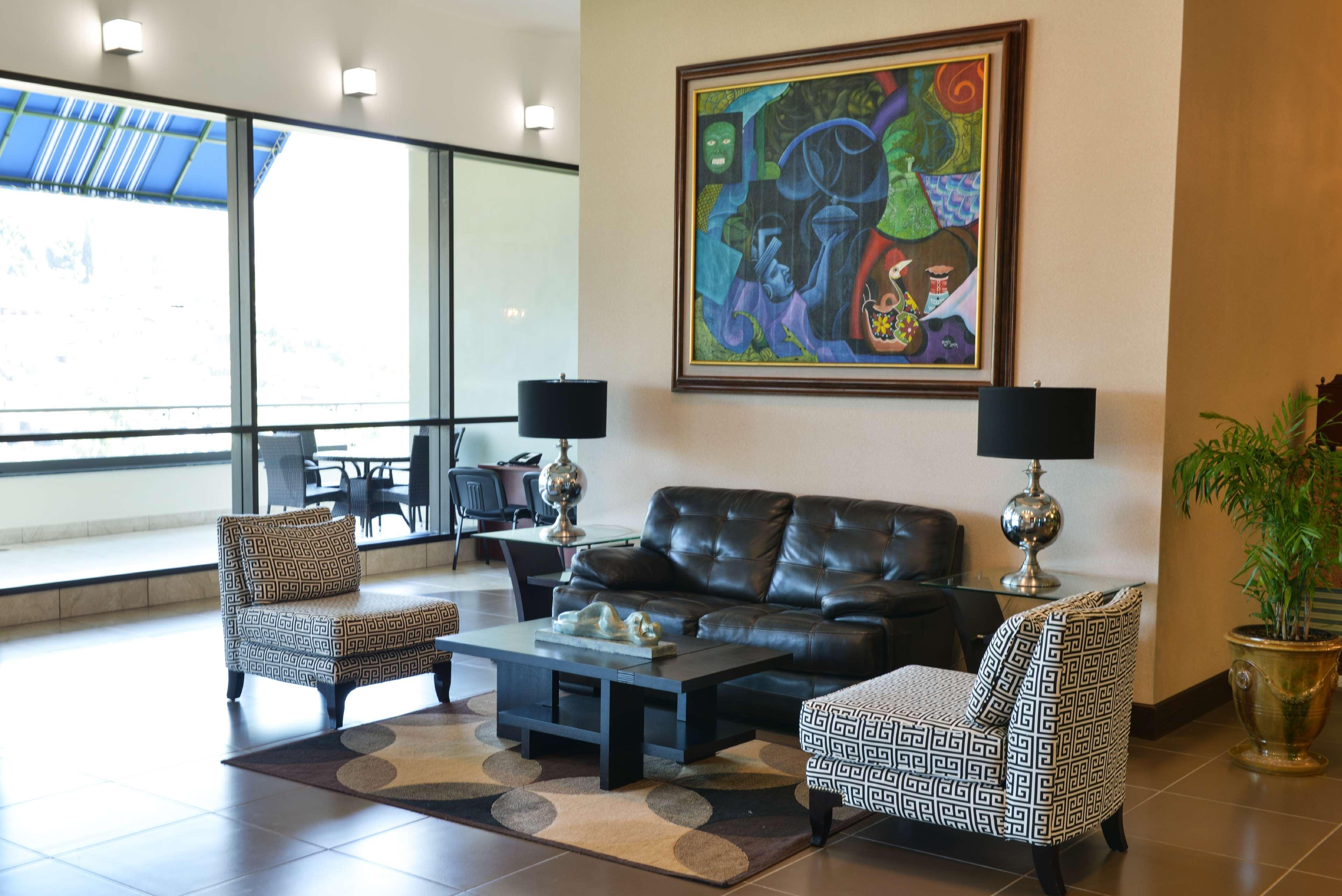 Vista Lobby Hotel Plaza Juan Carlos