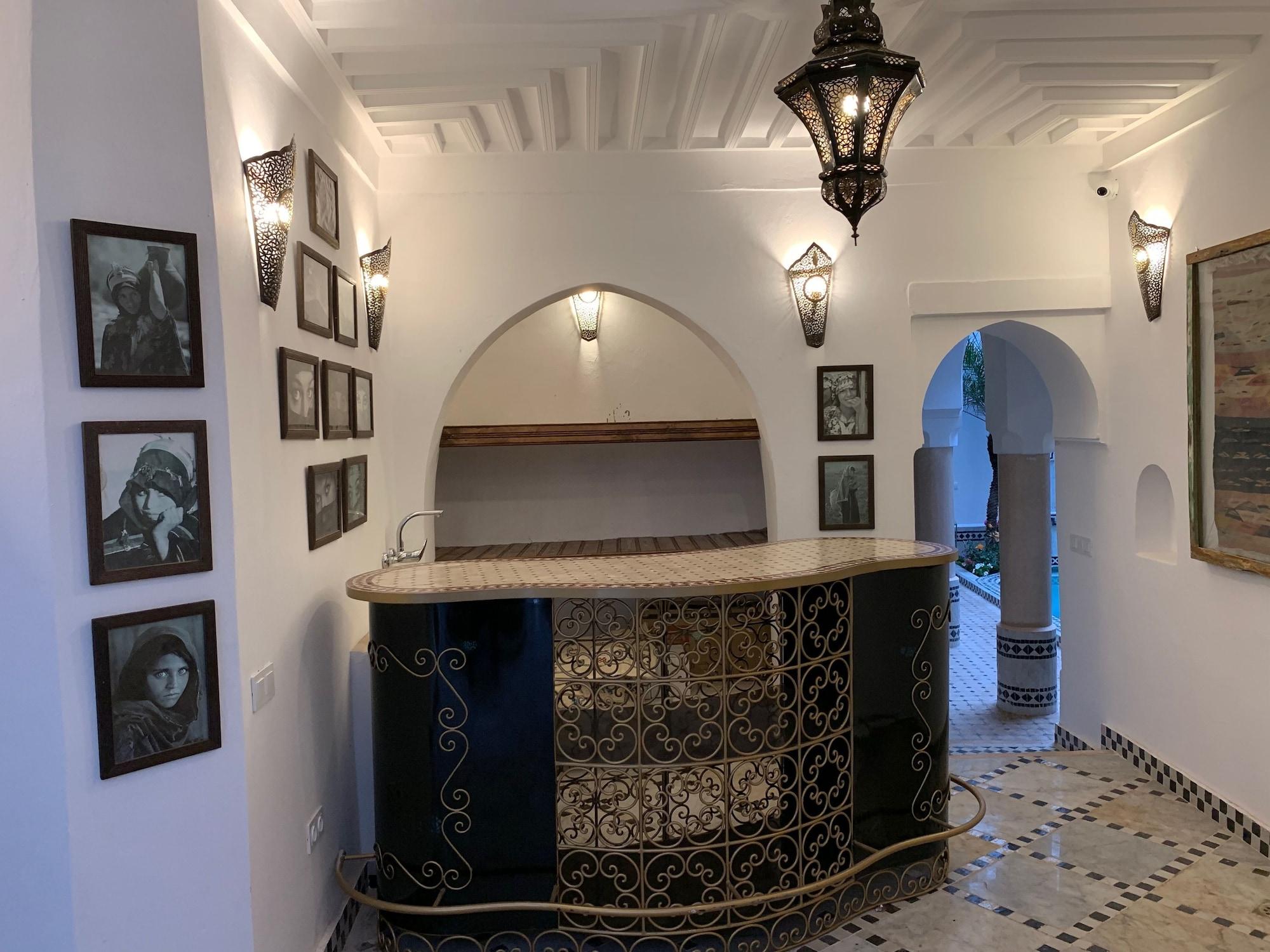 Bar/Salón Riad Abaka by Ghali