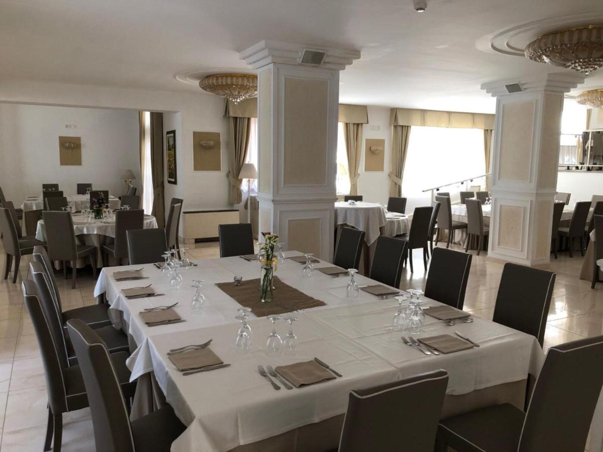 Restaurant Green Park Hotel