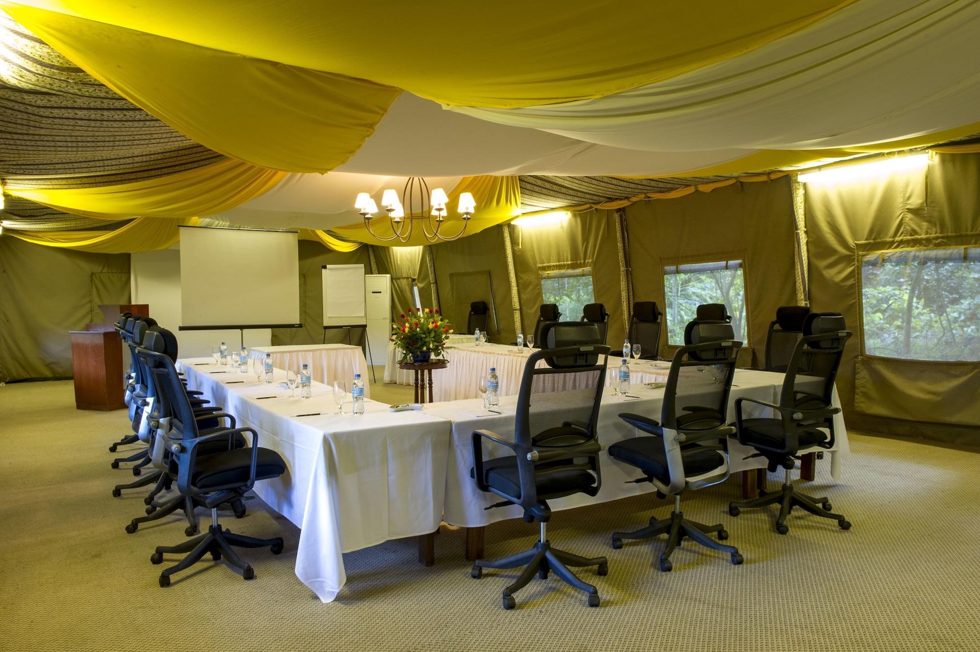 Sala de Reuniones Arusha Serena Hotel