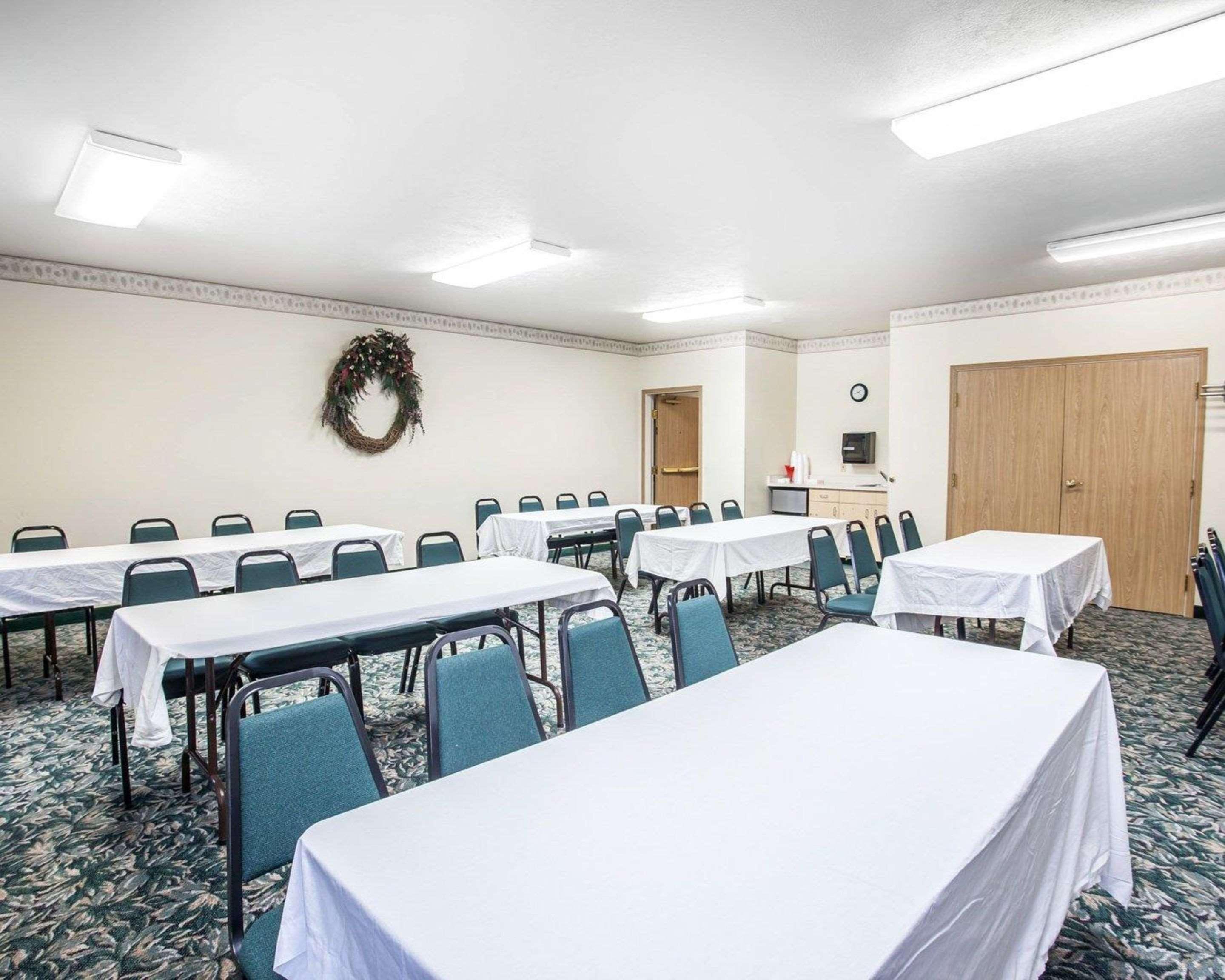 Centro de Negocios Rodeway Inn & Suites Spokane Valley