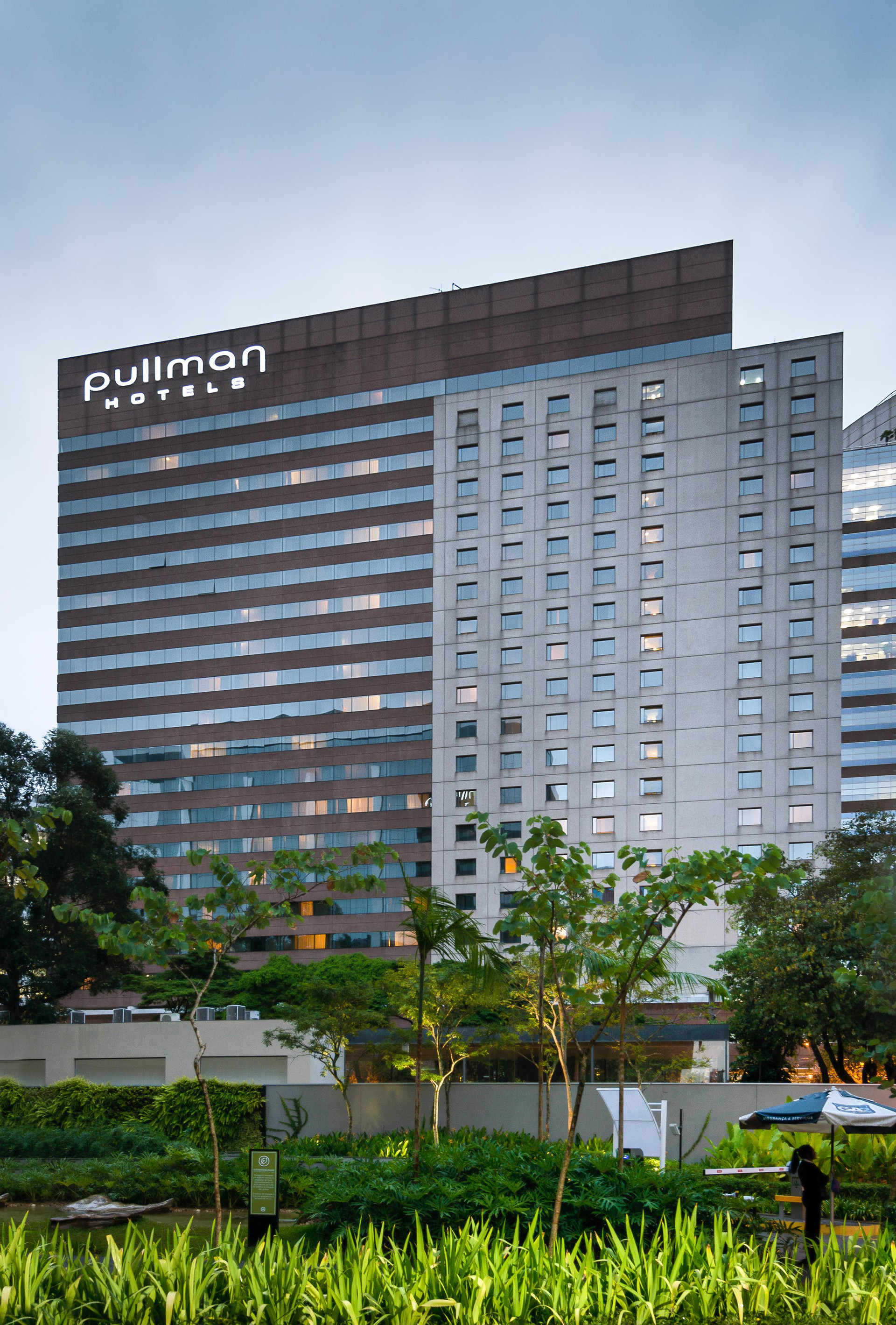 Vista Exterior Pullman São Paulo Vila Olímpia