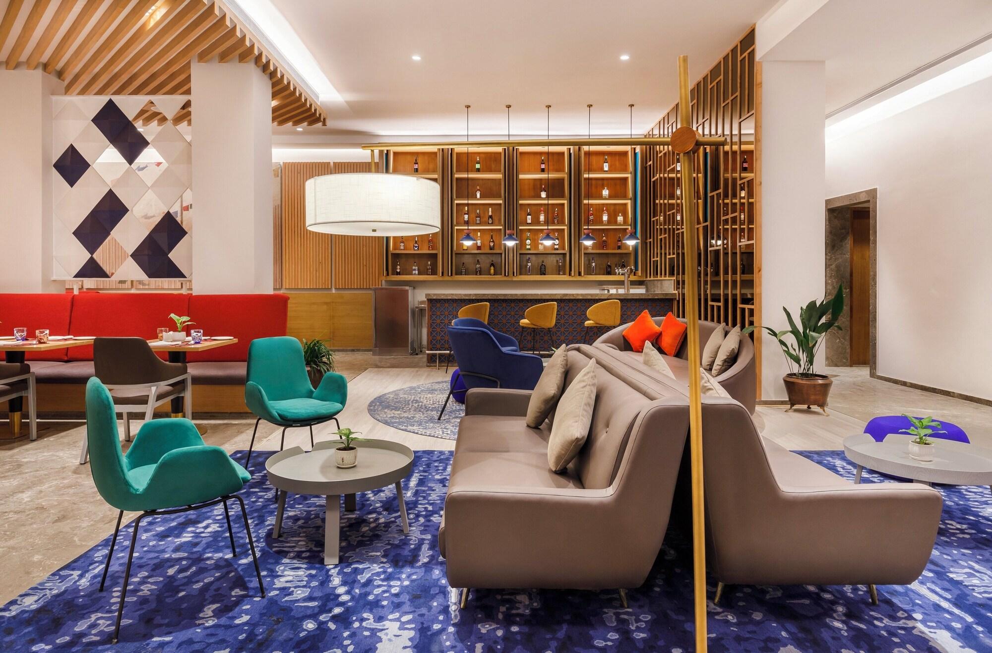 Bar/Salón Holiday Inn Express Kathmandu Naxal by IHG