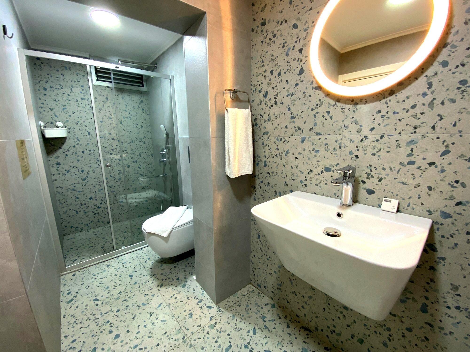 Equipamiento de Habitación Alicante Hotel - Adults Only