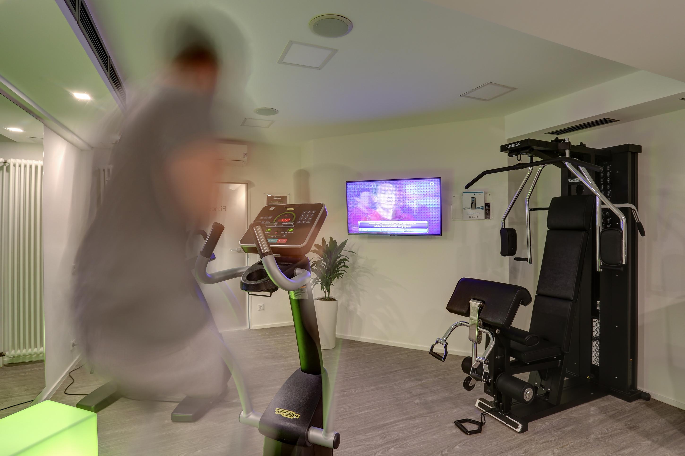 Instalaciones Recreativas Kommerzhotel Köln