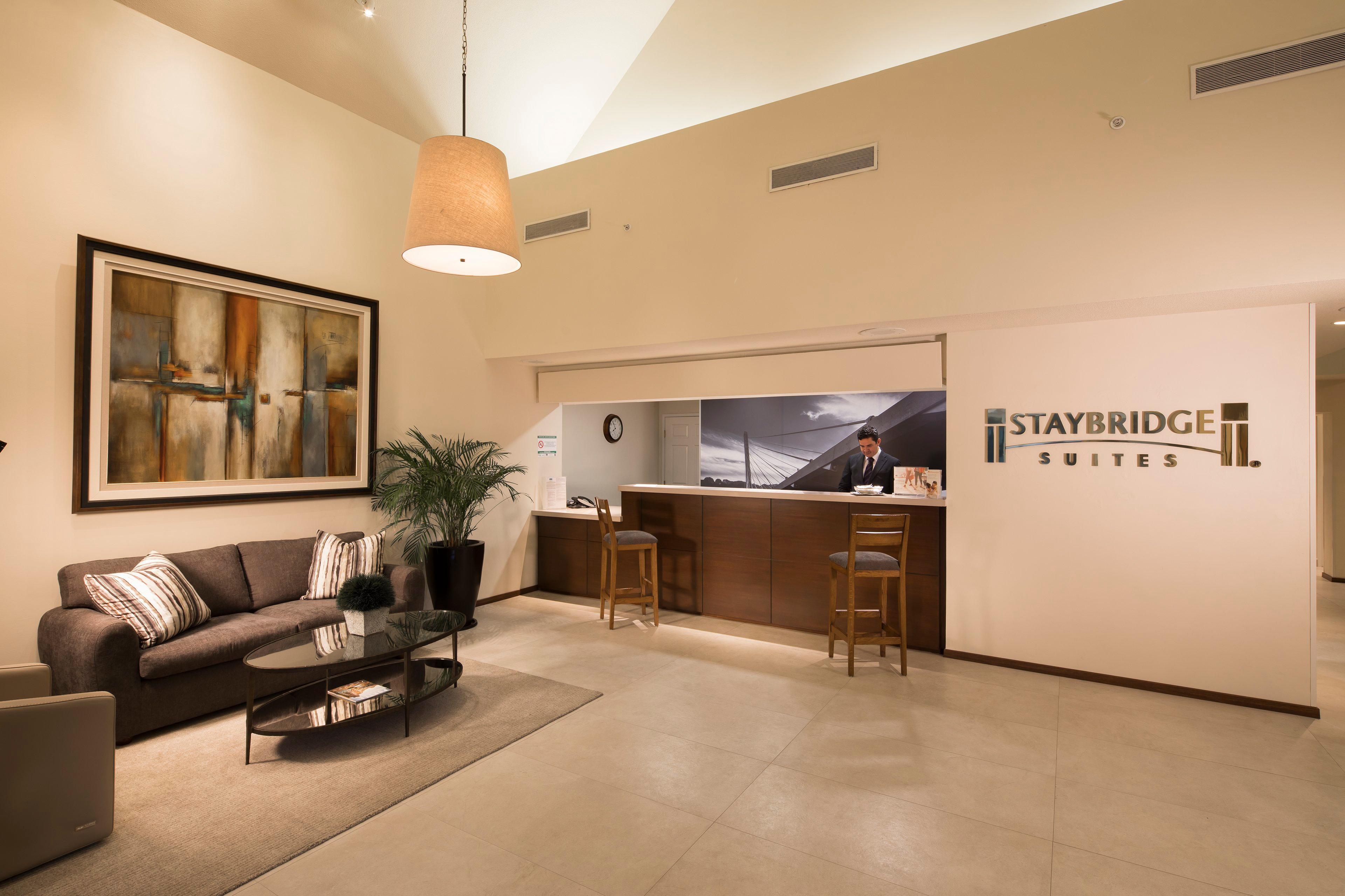Vista Exterior Staybridge Suites Monterrey - San Pedro by IHG