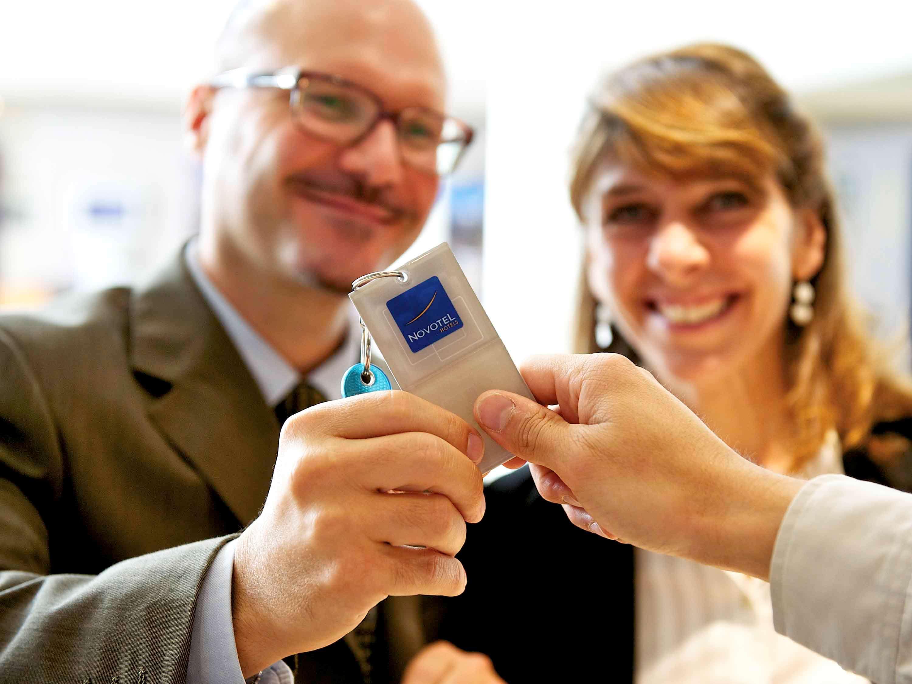 Vista Exterior Novotel Firenze Nord Aeroporto