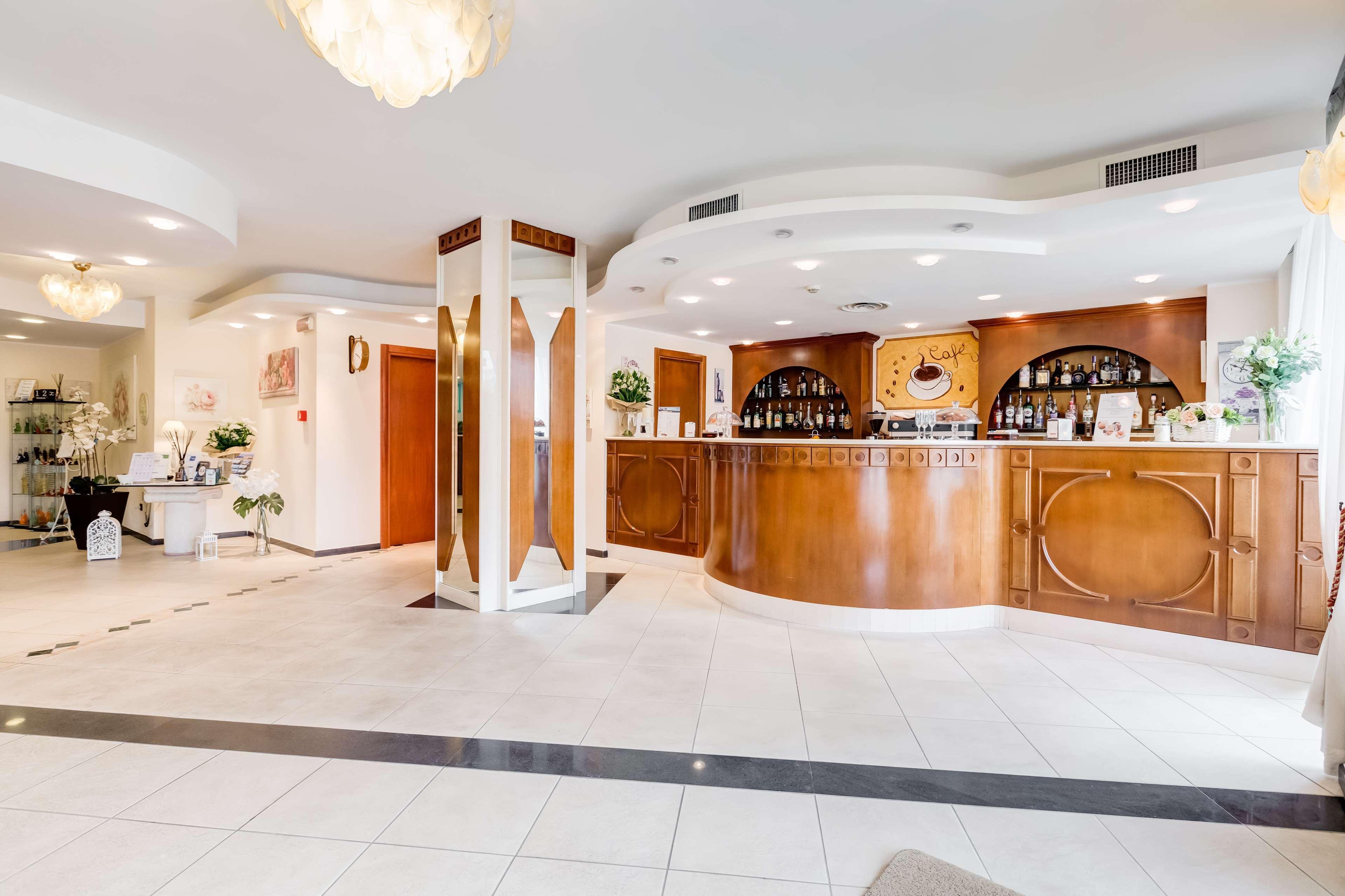 Vista Lobby Europa Stabia Hotel