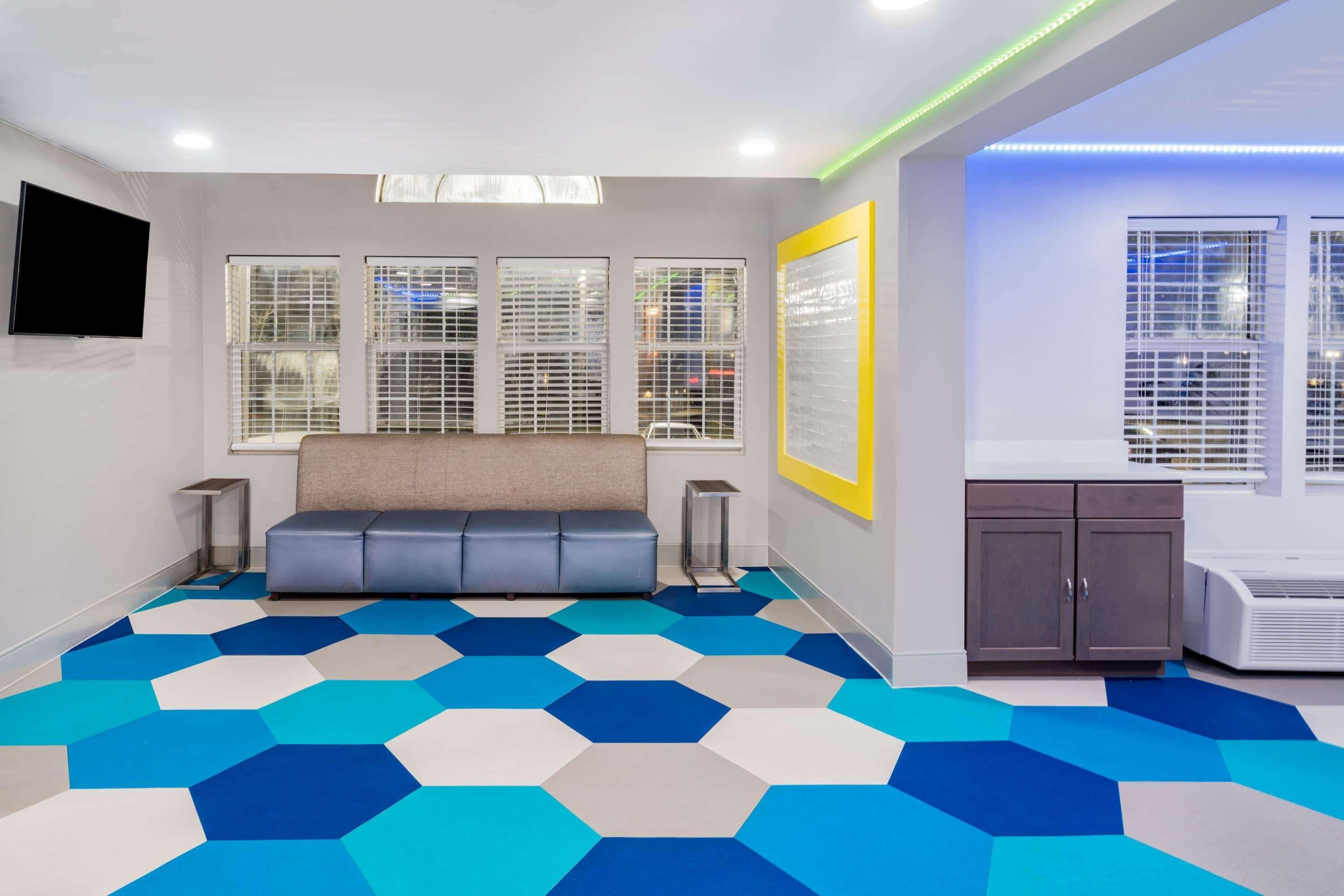 Vista Lobby Microtel Inn by Wyndham Athens