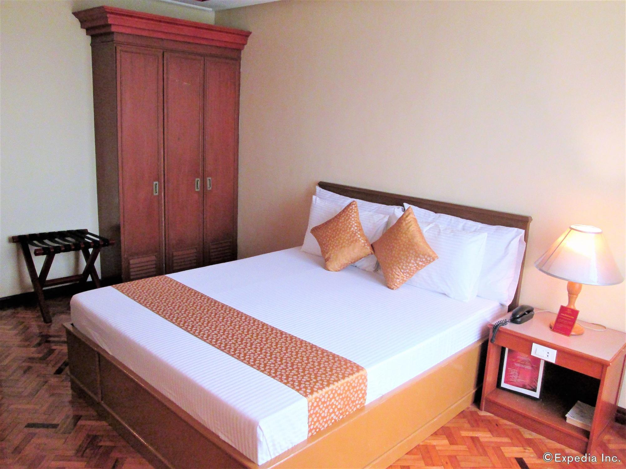 Varios Maxandrea Hotel