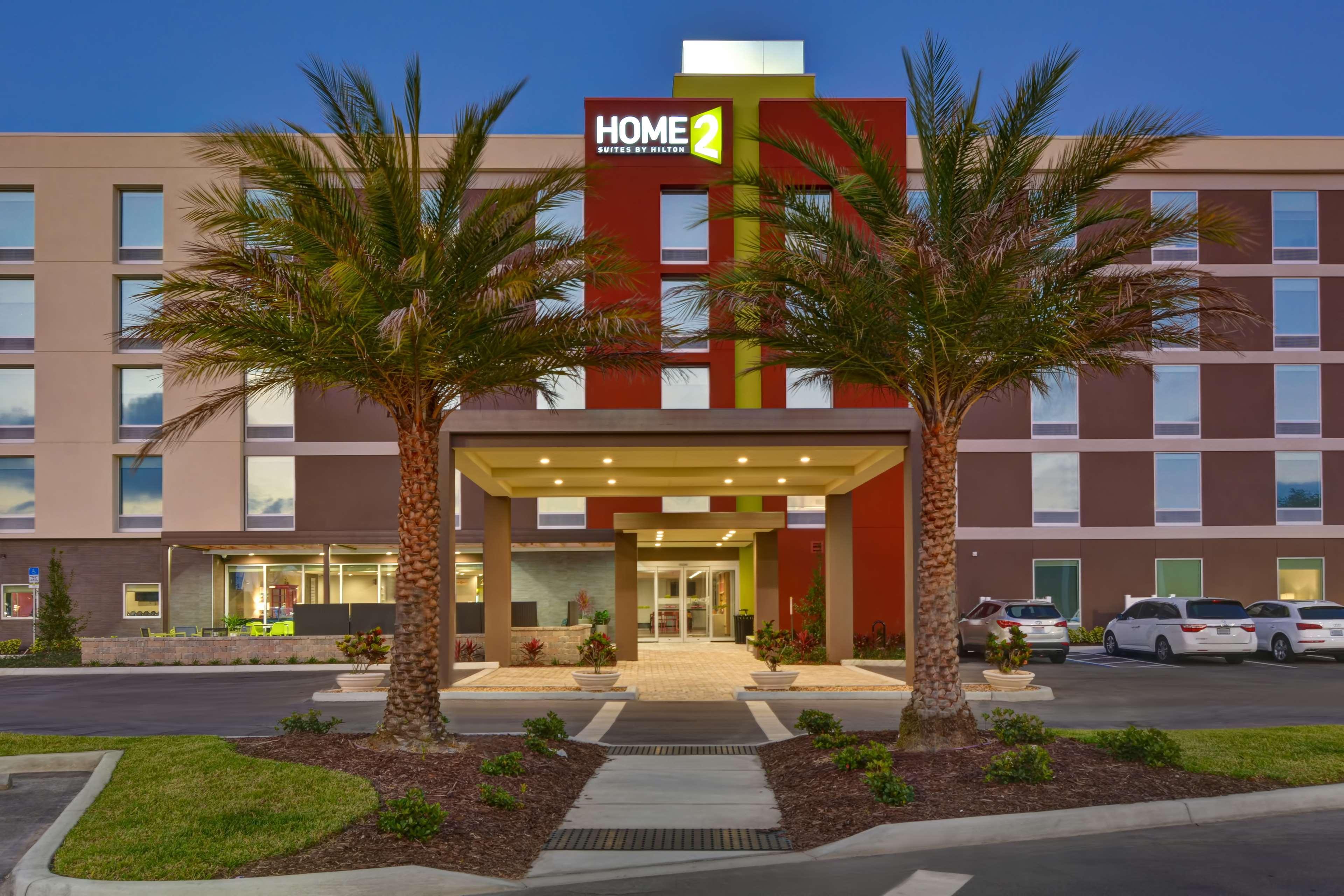 Vista Exterior Home2 Suites Sarasota I-75 Bee Ridge, FL