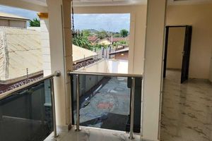 Alojamiento - 2025 Built 3BR Gated Suite in Etete G.R.A, Benin City | Safe, Stylish & Spacious