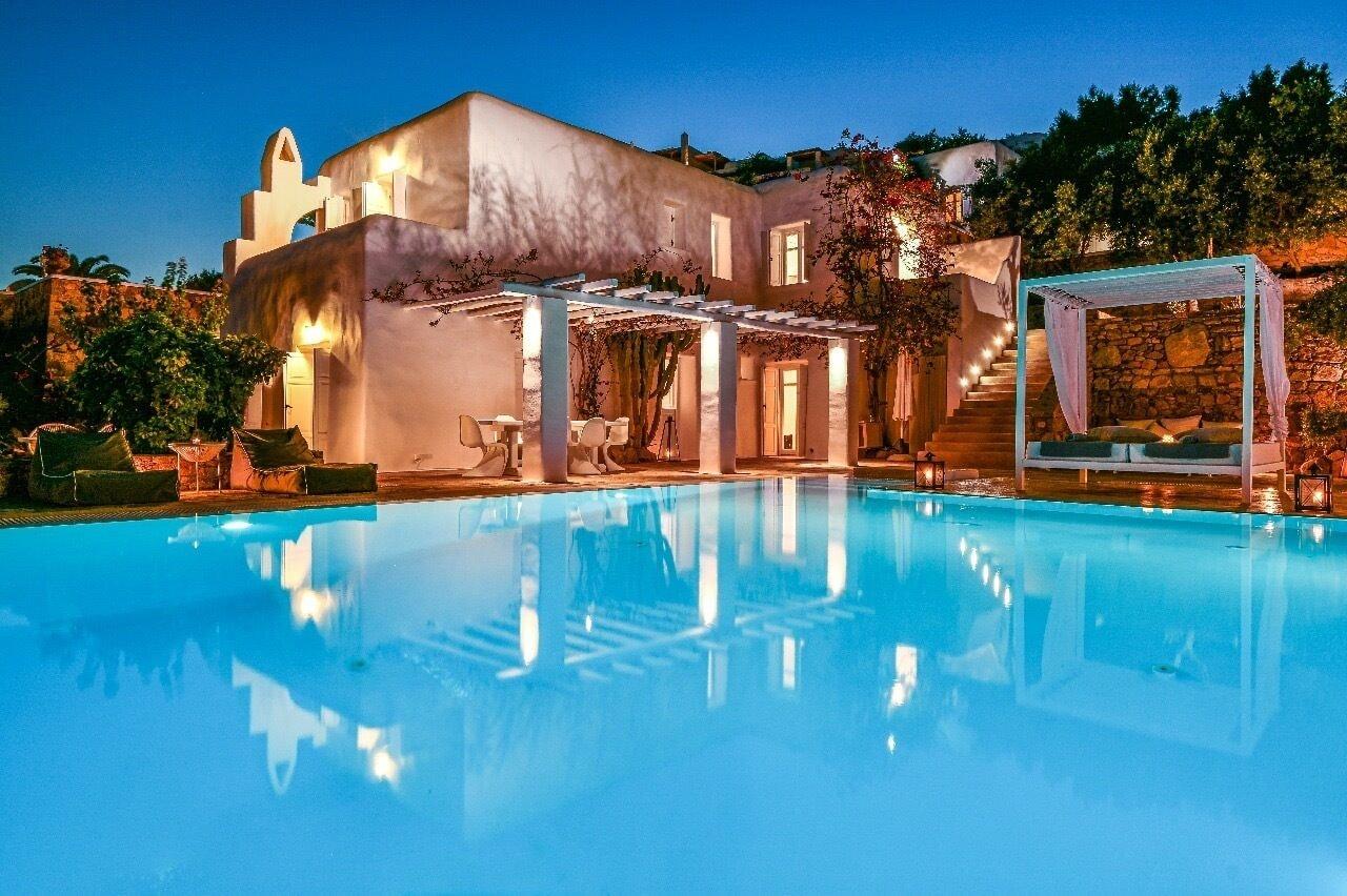 Varios The One Mykonos