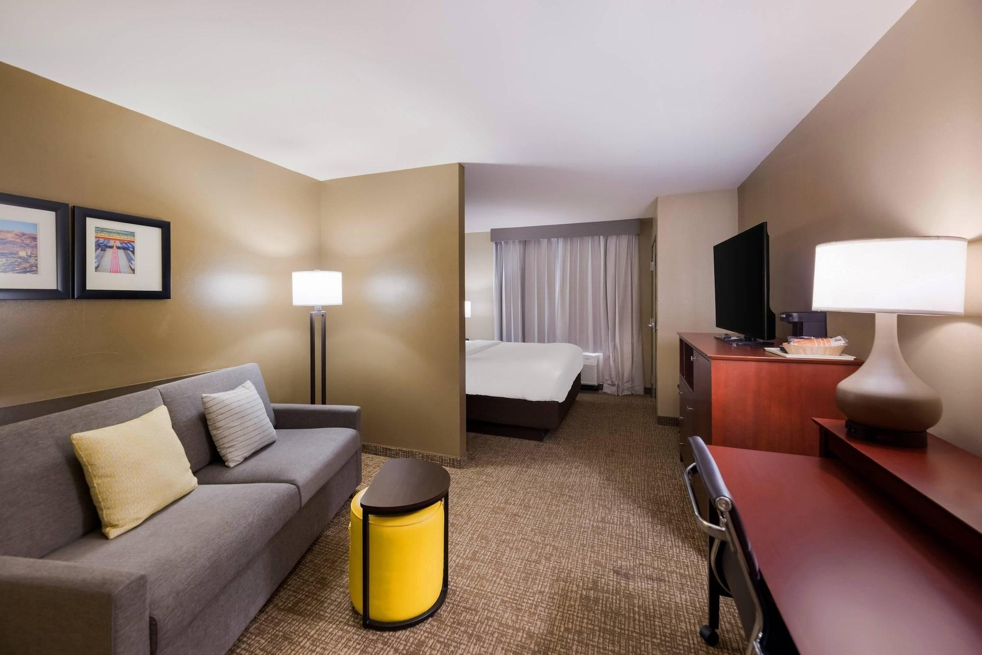 Habitación Comfort Suites El Paso West