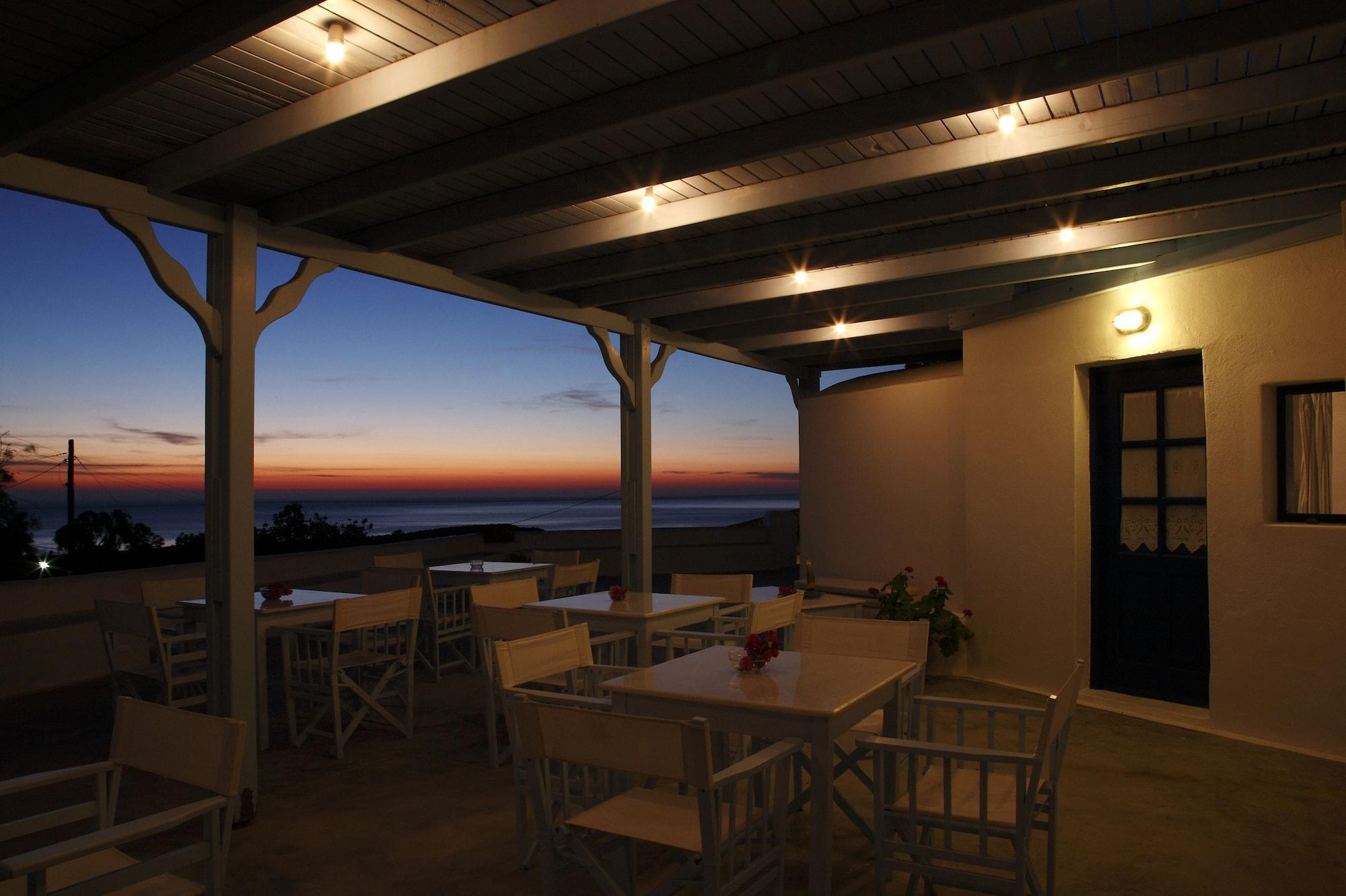 Restaurant Aghios Artemios Traditional Houses