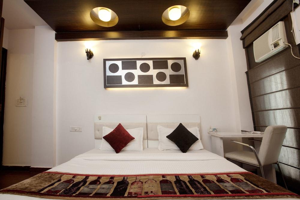 Habitación OYO 319 Rk Residency