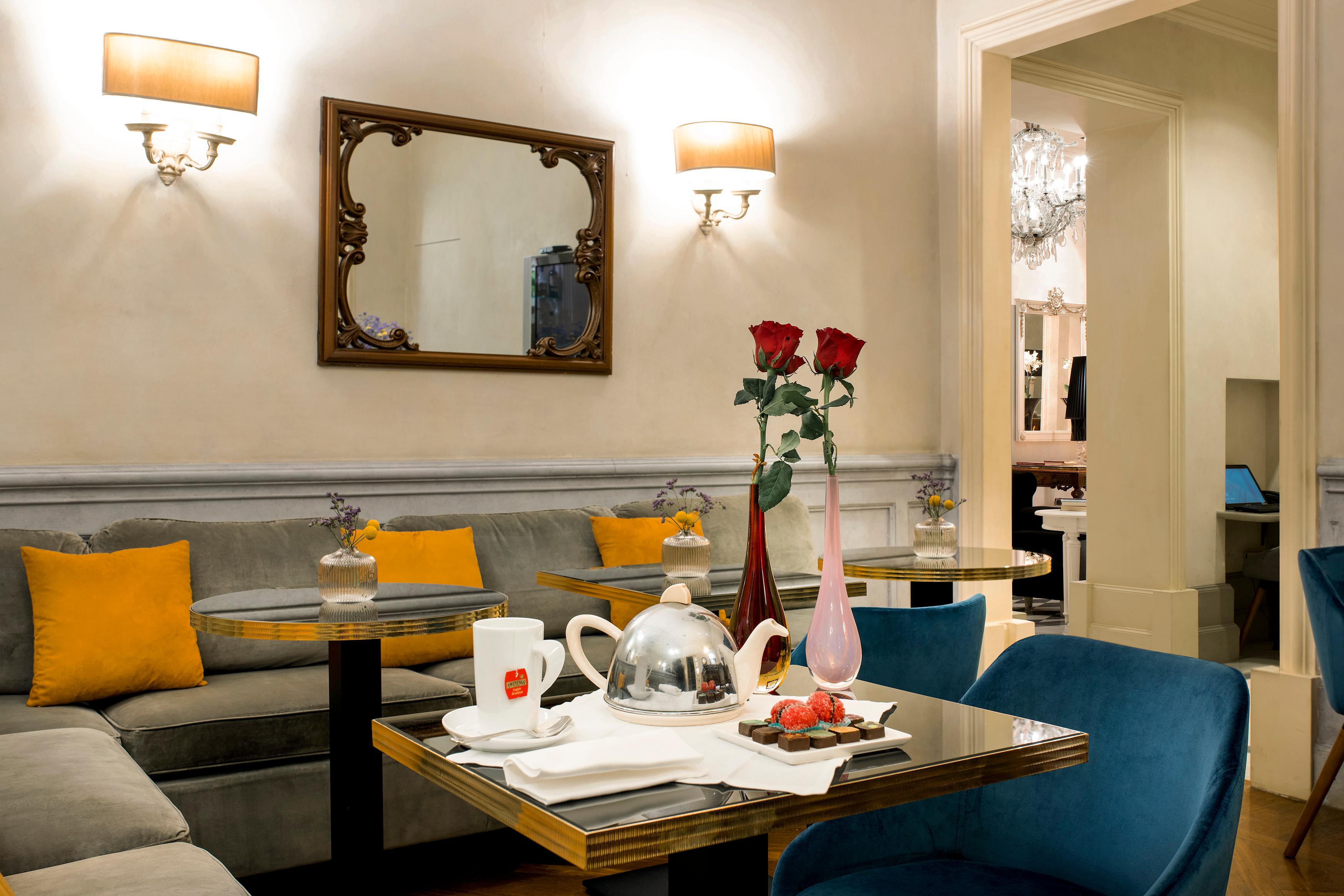 Bar/Salón Hotel Alpi