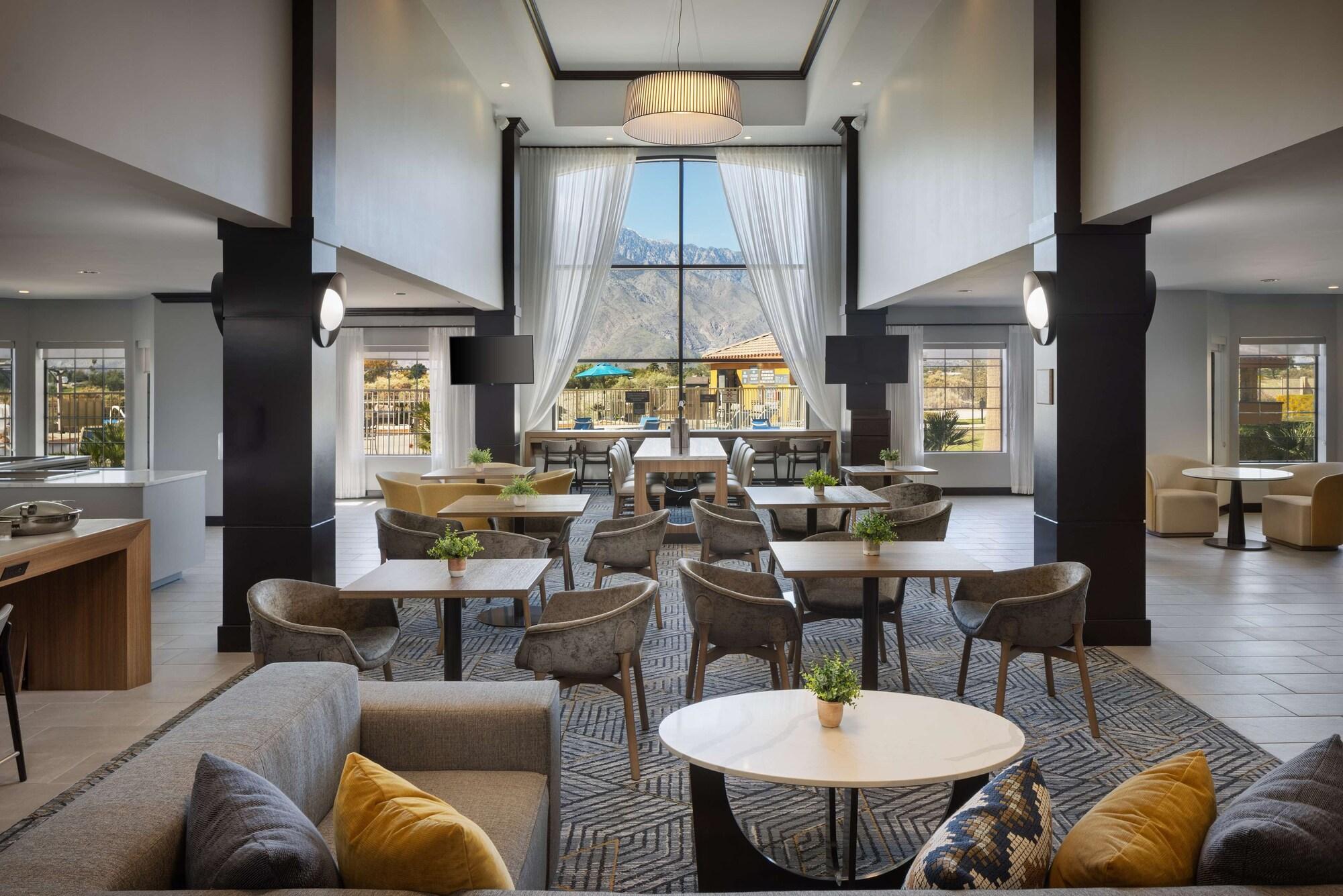 Vista Lobby Homewood Suites by Hilton Cathedral City Palm Springs