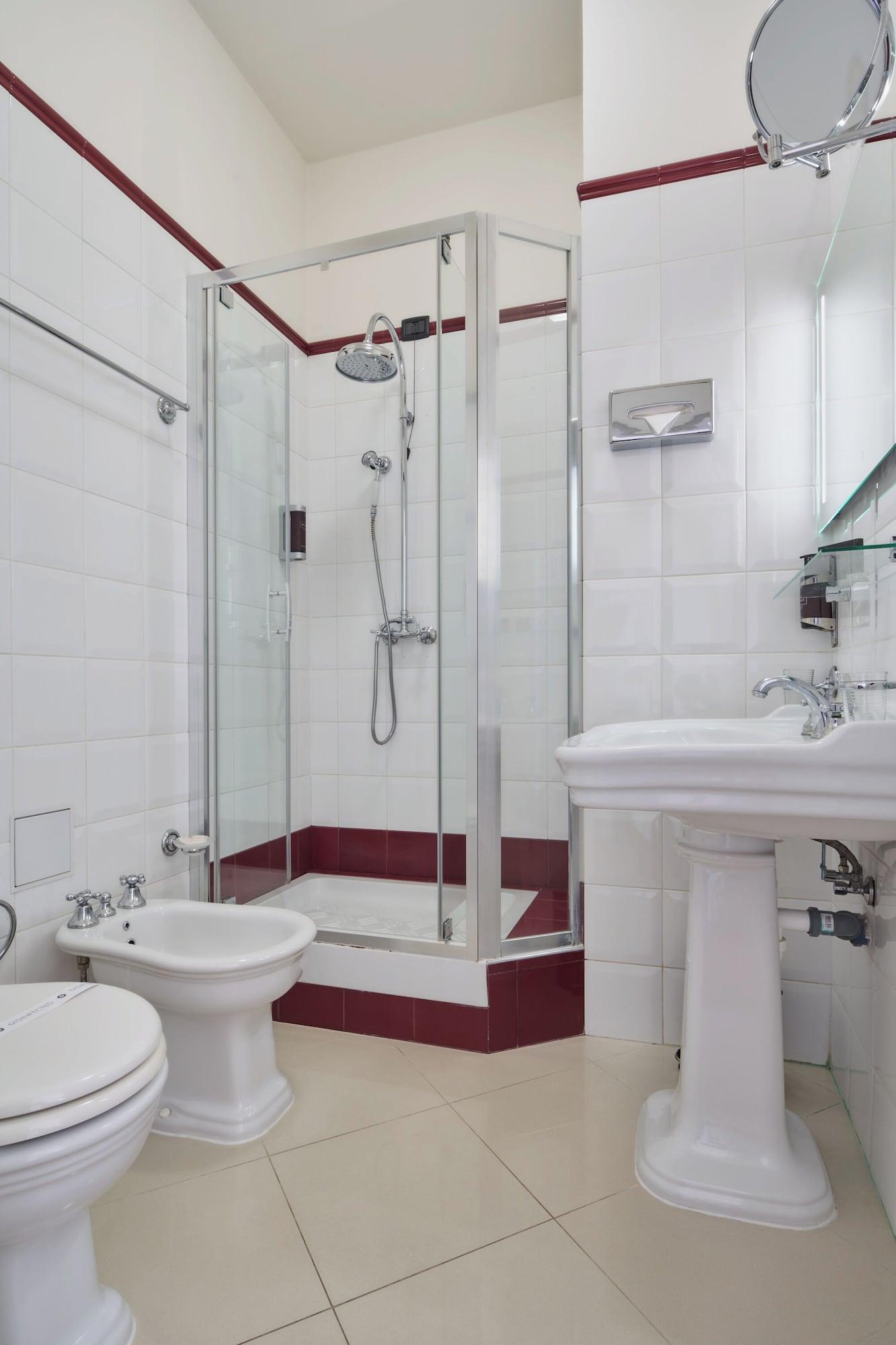 Equipamiento de Habitación Hotel Bologna